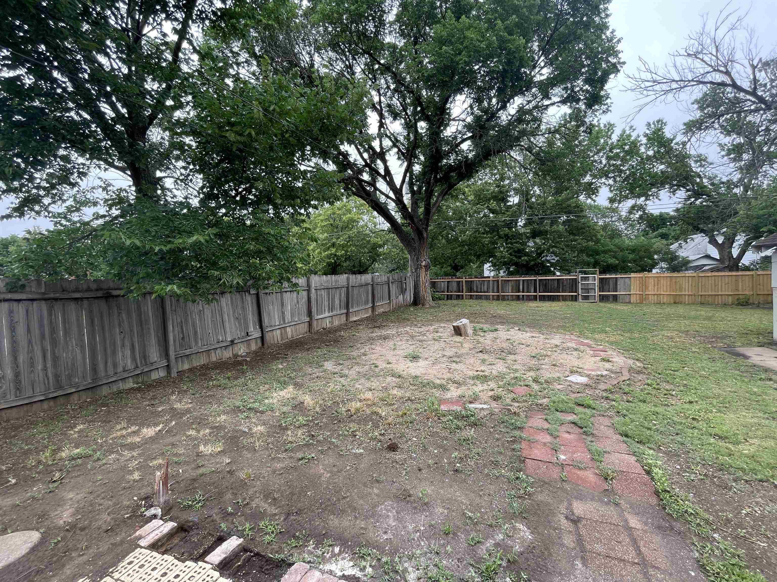 1031 N Jefferson Wellington KS 67152