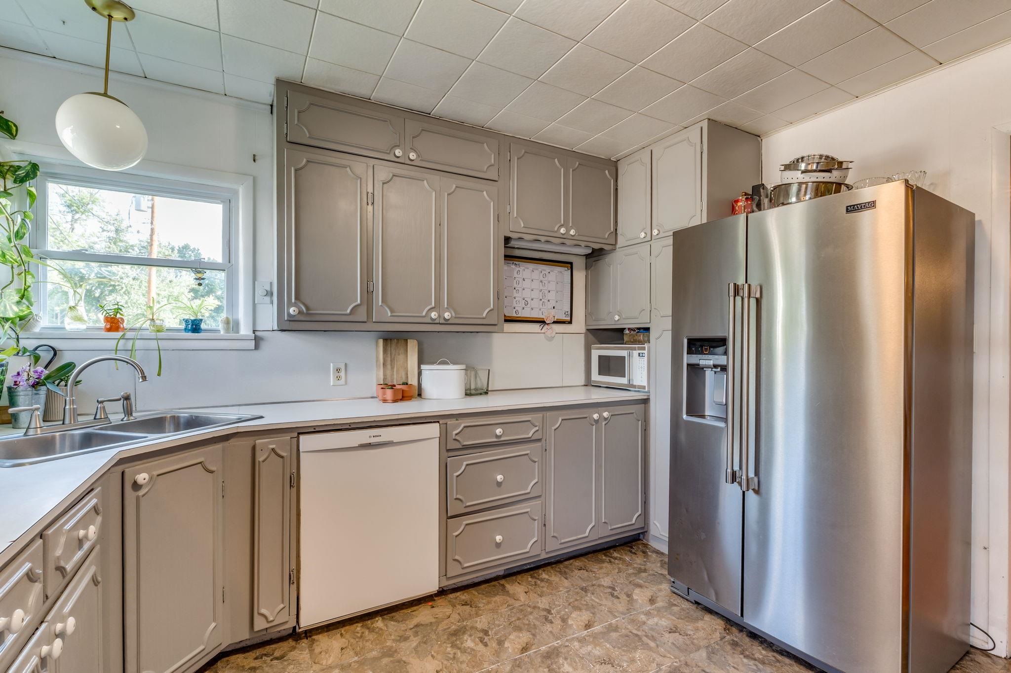 110 E 10th El Dorado KS 67042