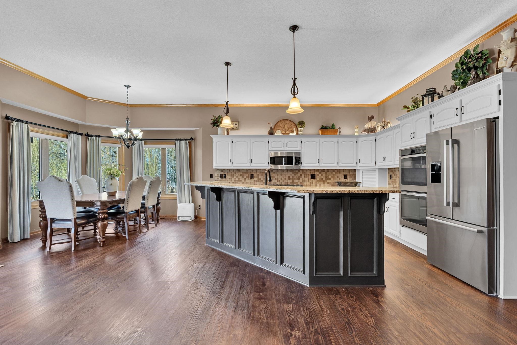 121 S Breezy Pointe Court Wichita KS 67235