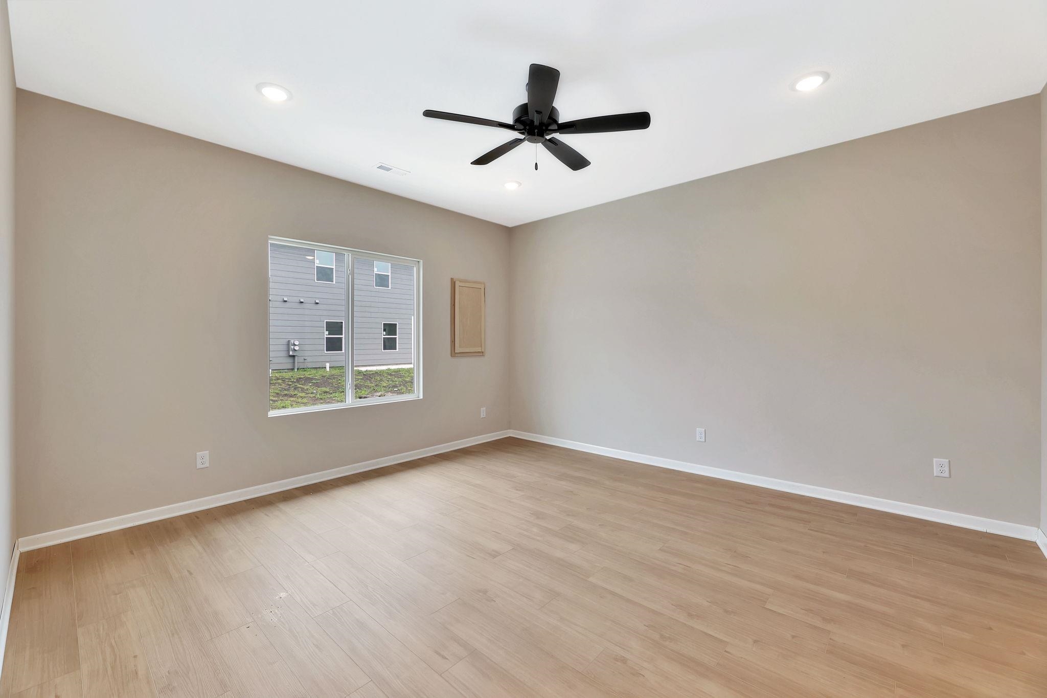 9163 E Chris Bel Aire KS 67226