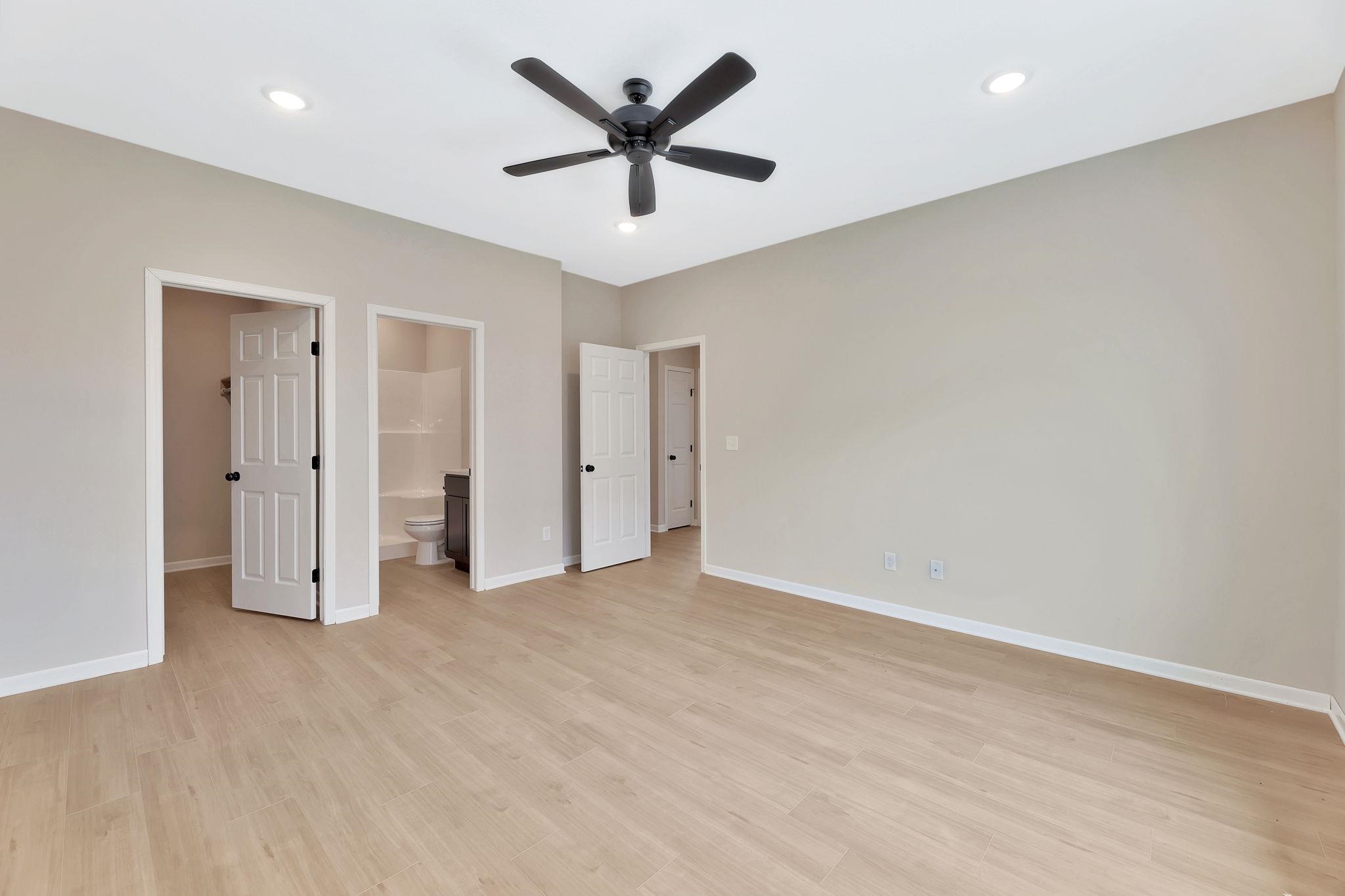 9163 E Chris Bel Aire KS 67226