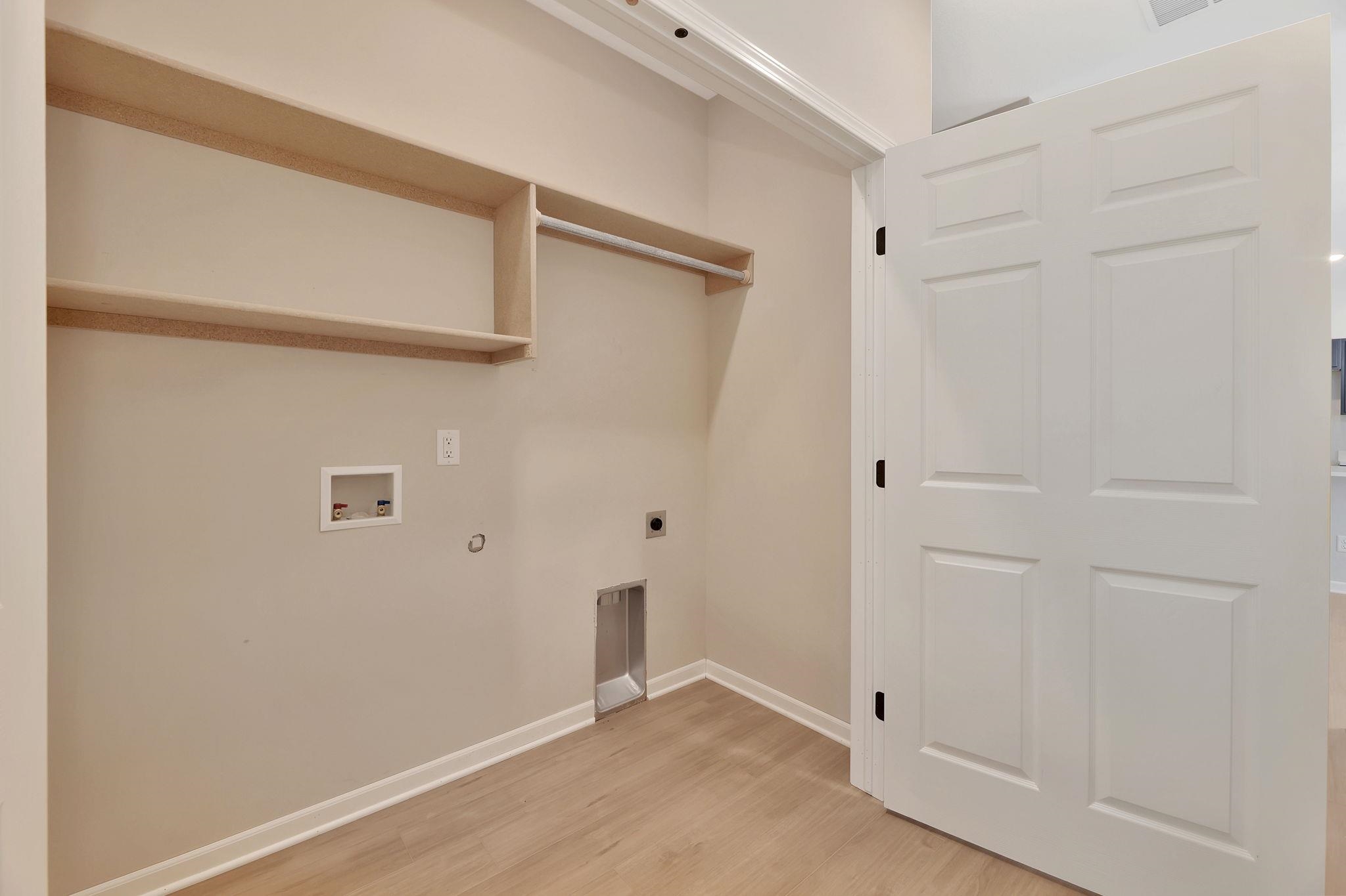 9163 E Chris Bel Aire KS 67226