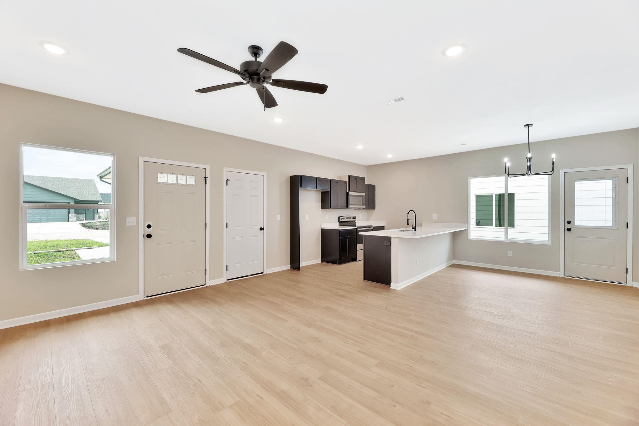 9163 E Chris Bel Aire KS 67226