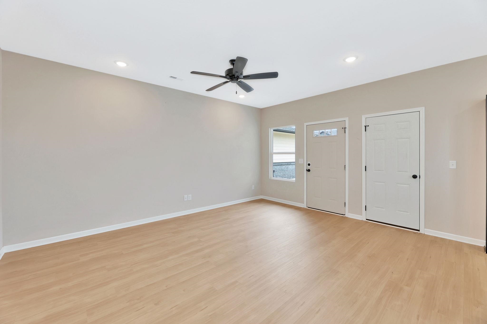 9163 E Chris Bel Aire KS 67226