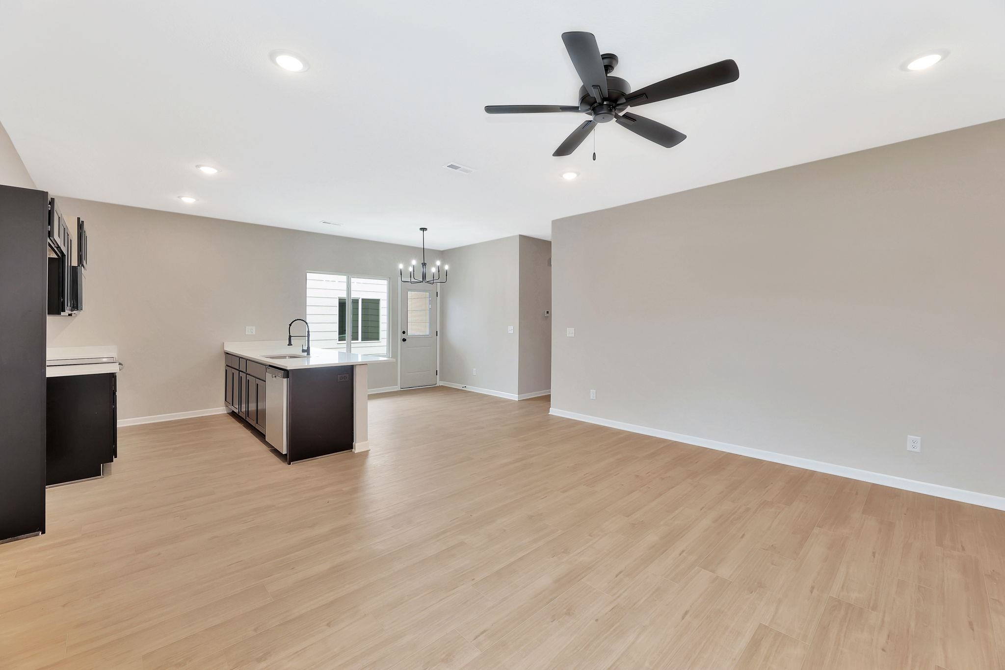 9163 E Chris Bel Aire KS 67226