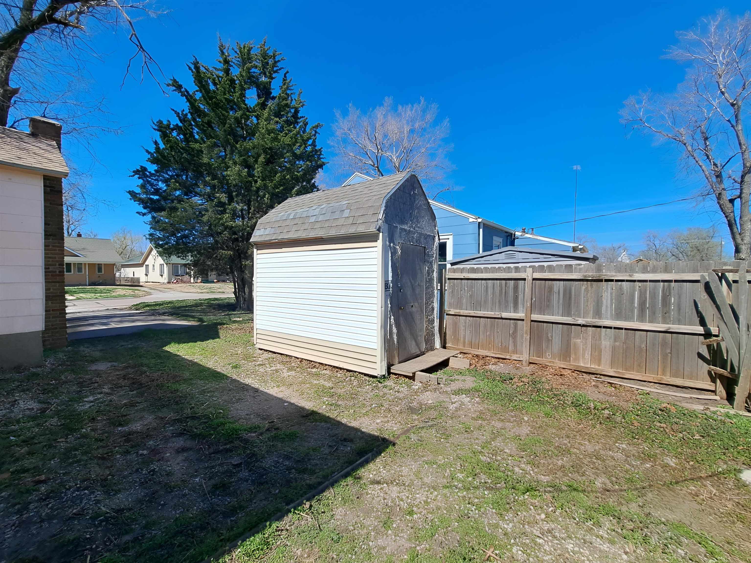 323 S Lucy Street Mcpherson KS 67460