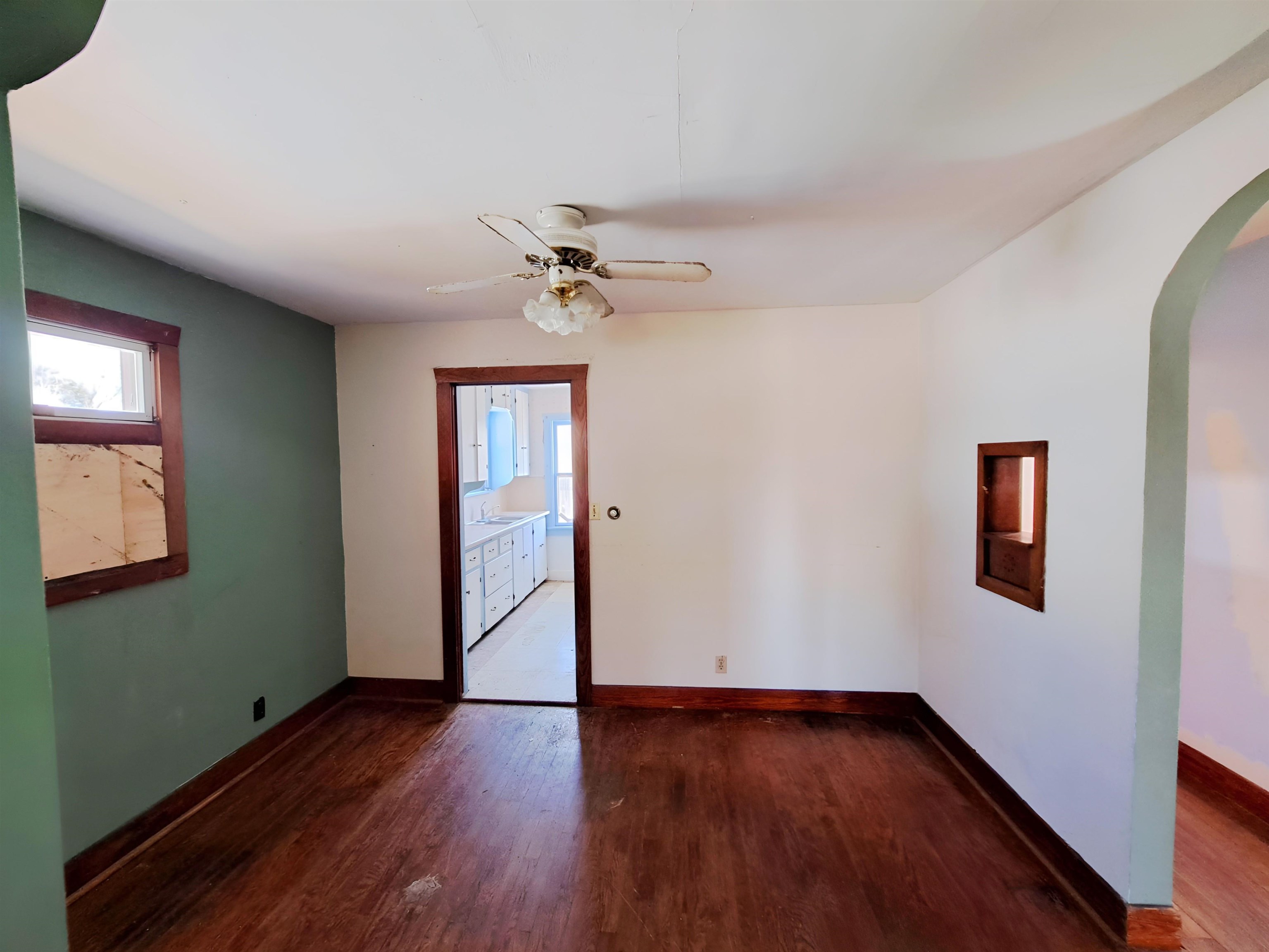 323 S Lucy Street Mcpherson KS 67460
