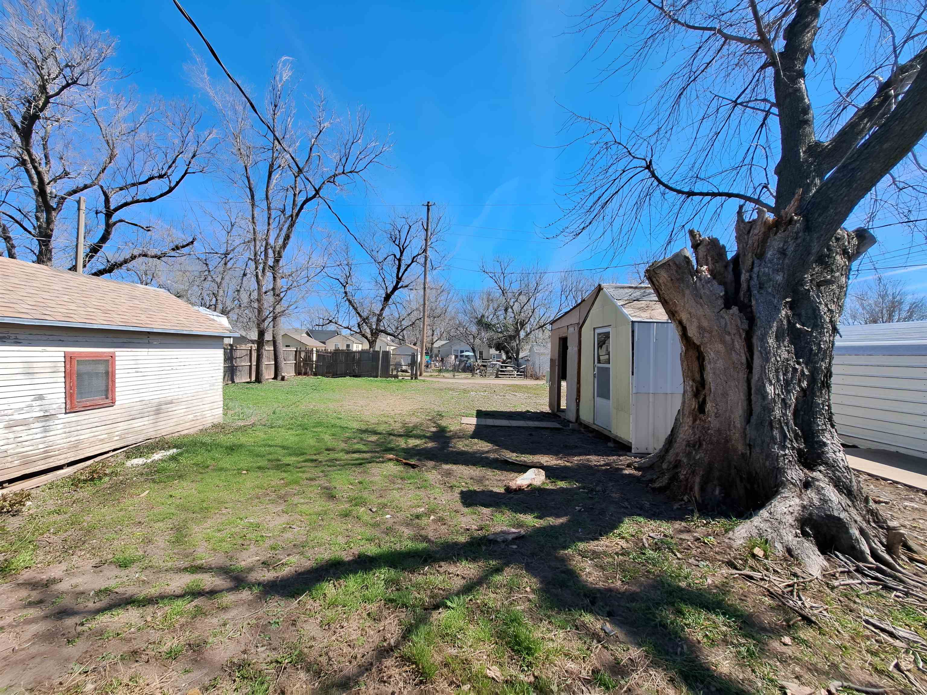 323 S Lucy Street Mcpherson KS 67460