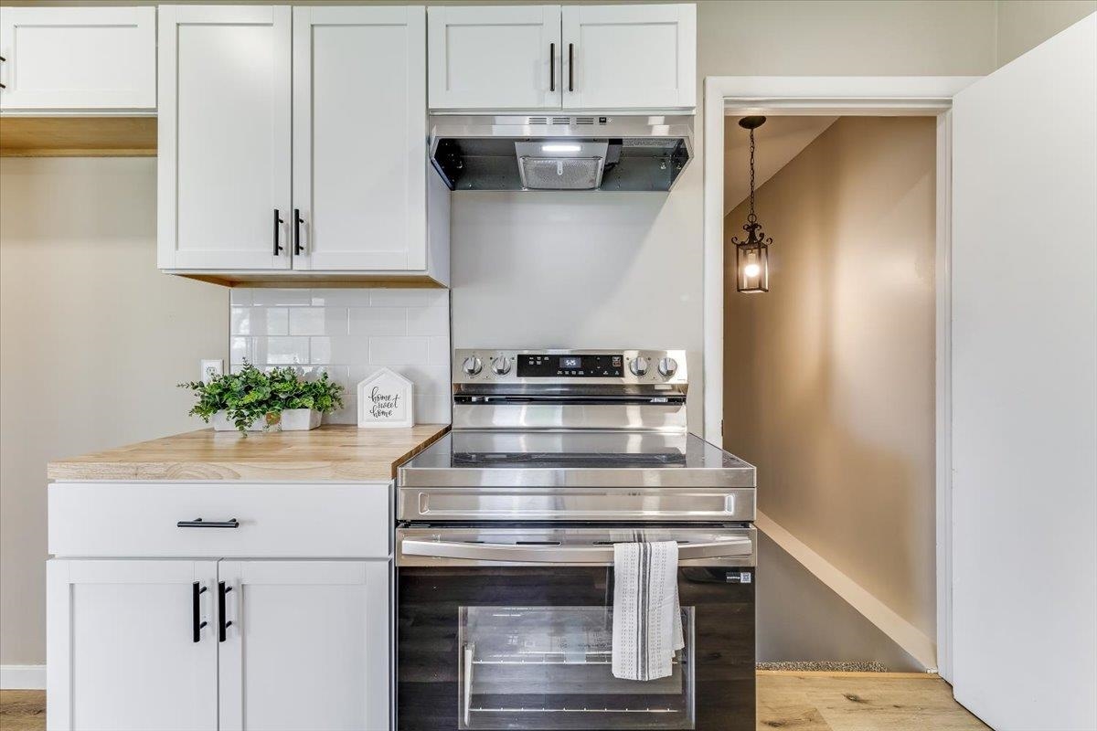 520 Harvey Street Halstead KS 67056