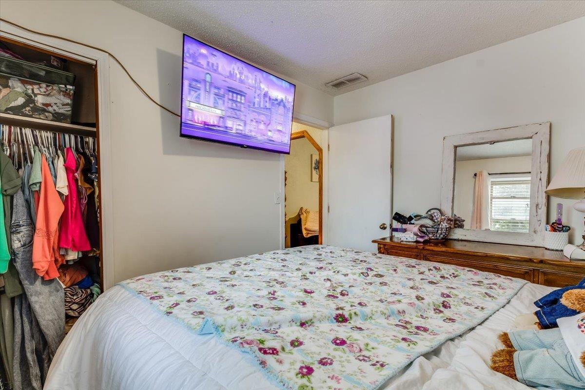 4558 S Fern Avenue Wichita KS 67217-4351