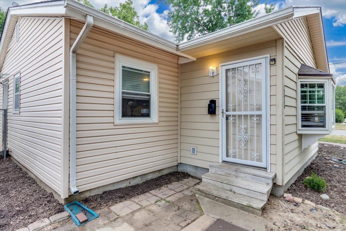4558 S Fern Avenue Wichita KS 67217-4351