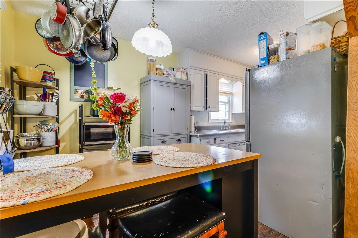 4558 S Fern Avenue Wichita KS 67217-4351