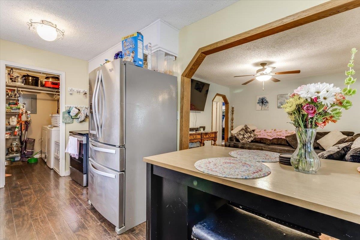 4558 S Fern Avenue Wichita KS 67217-4351