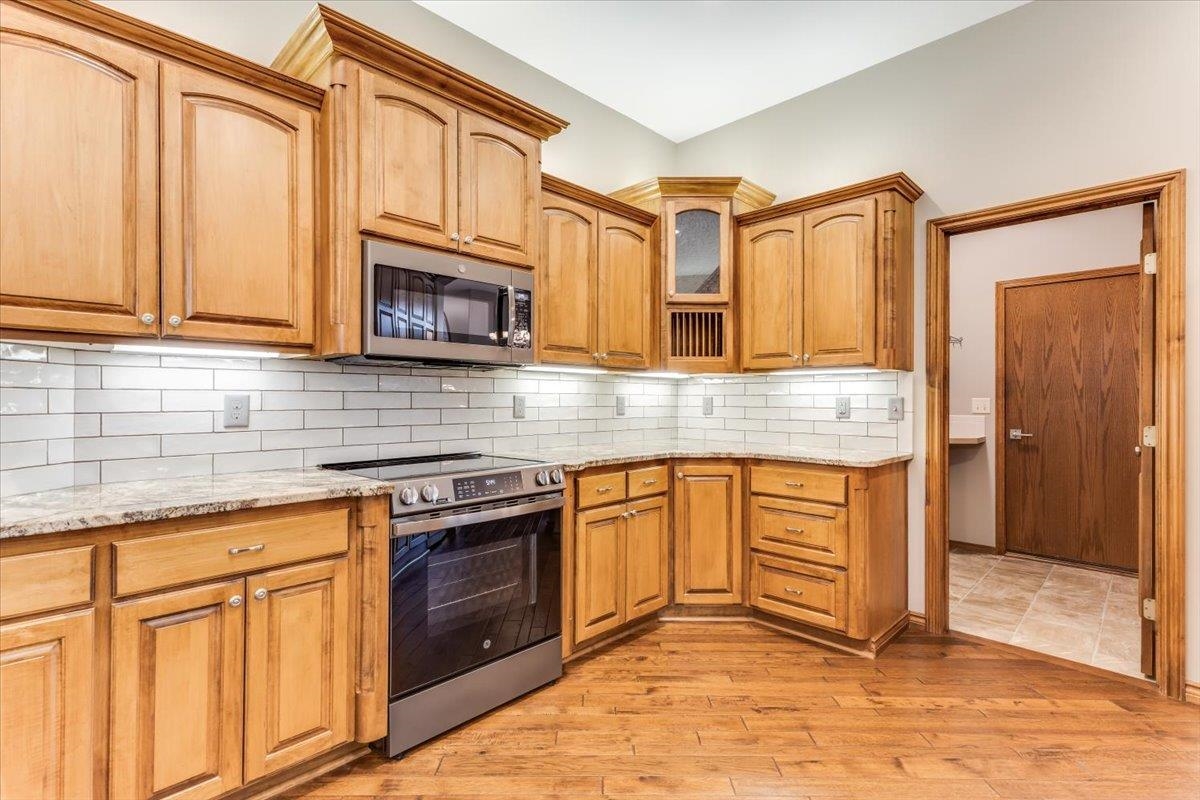 8309 W Meadow Pass Court Wichita KS 67205-1673