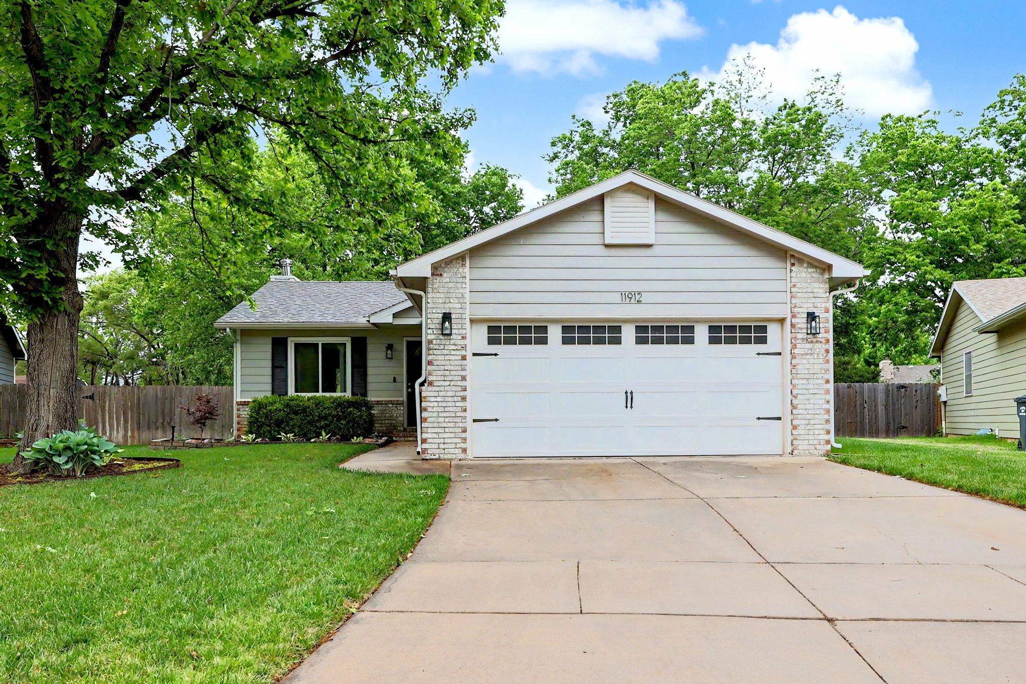 11912 W Bella Vista Circle Wichita KS 67212
