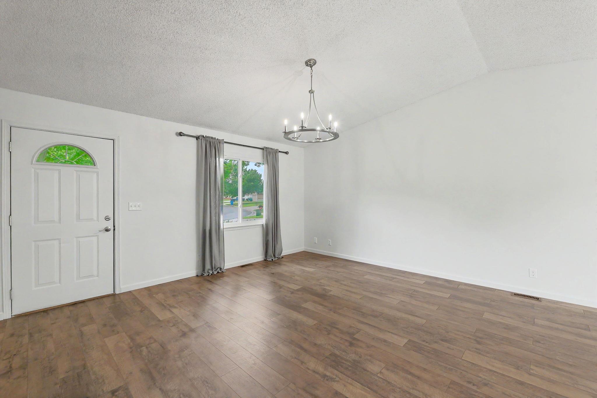 11912 W Bella Vista Circle Wichita KS 67212