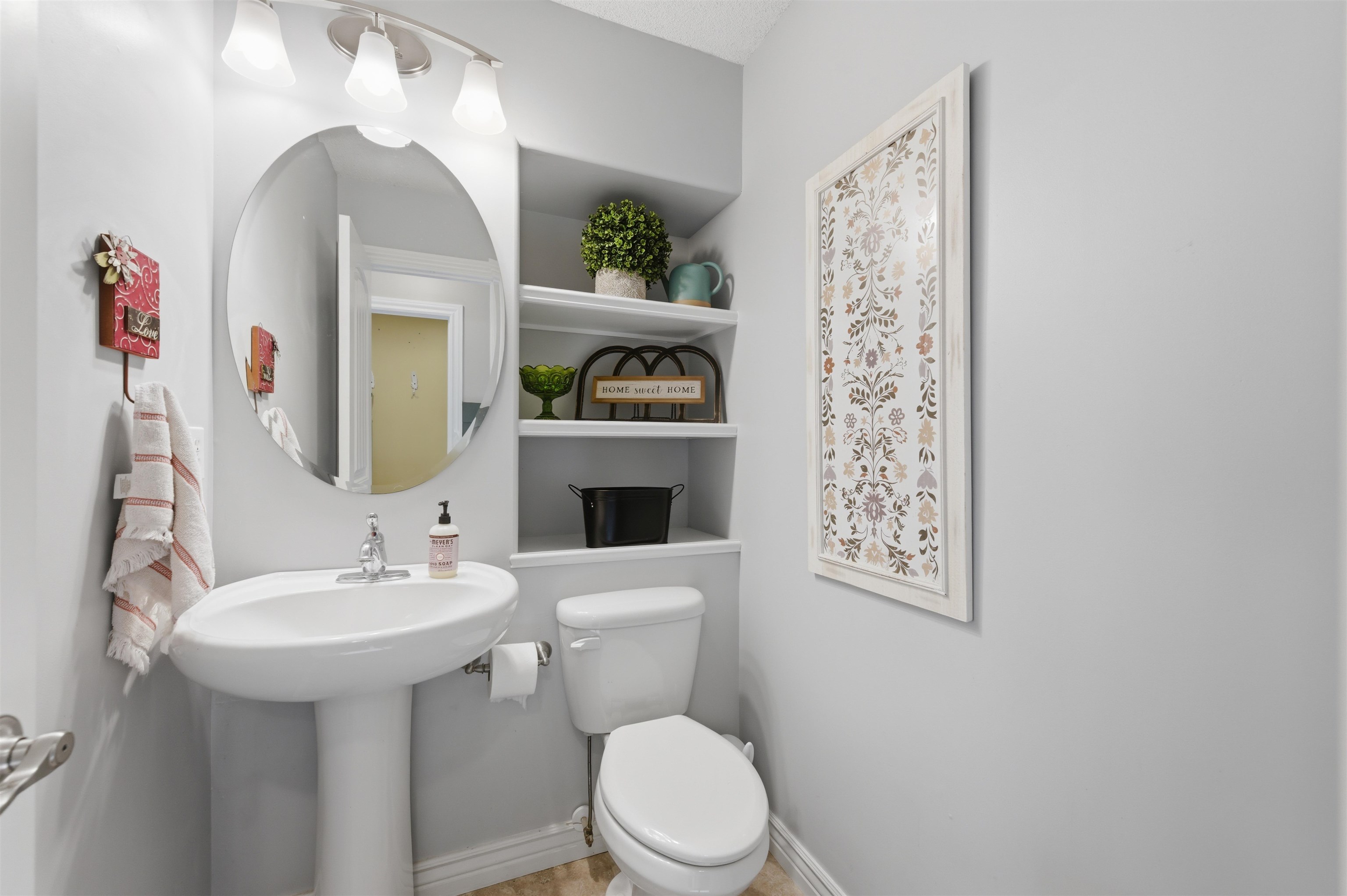 626 N Bay Country Wichita KS 67235