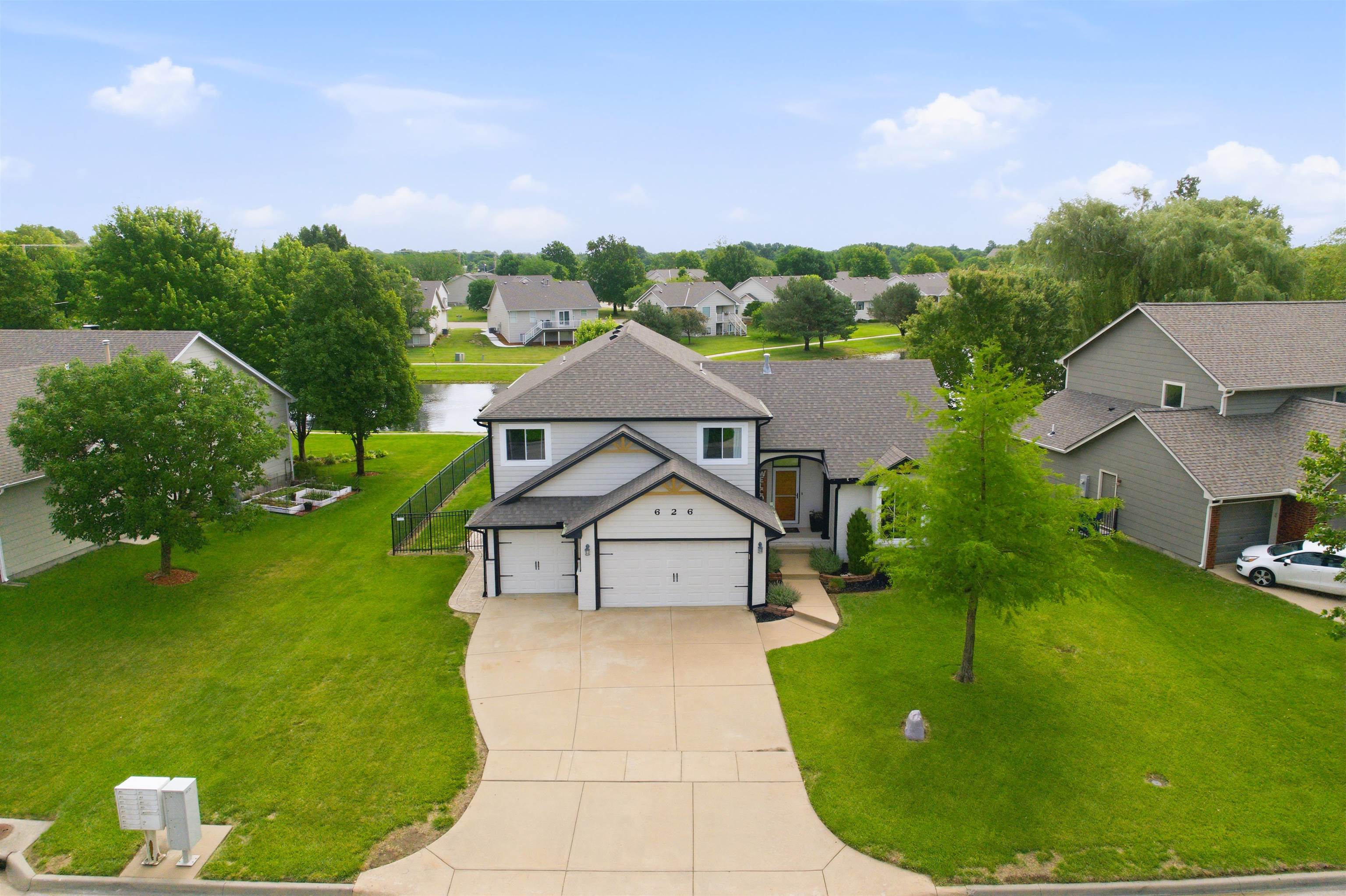 626 N Bay Country Wichita KS 67235