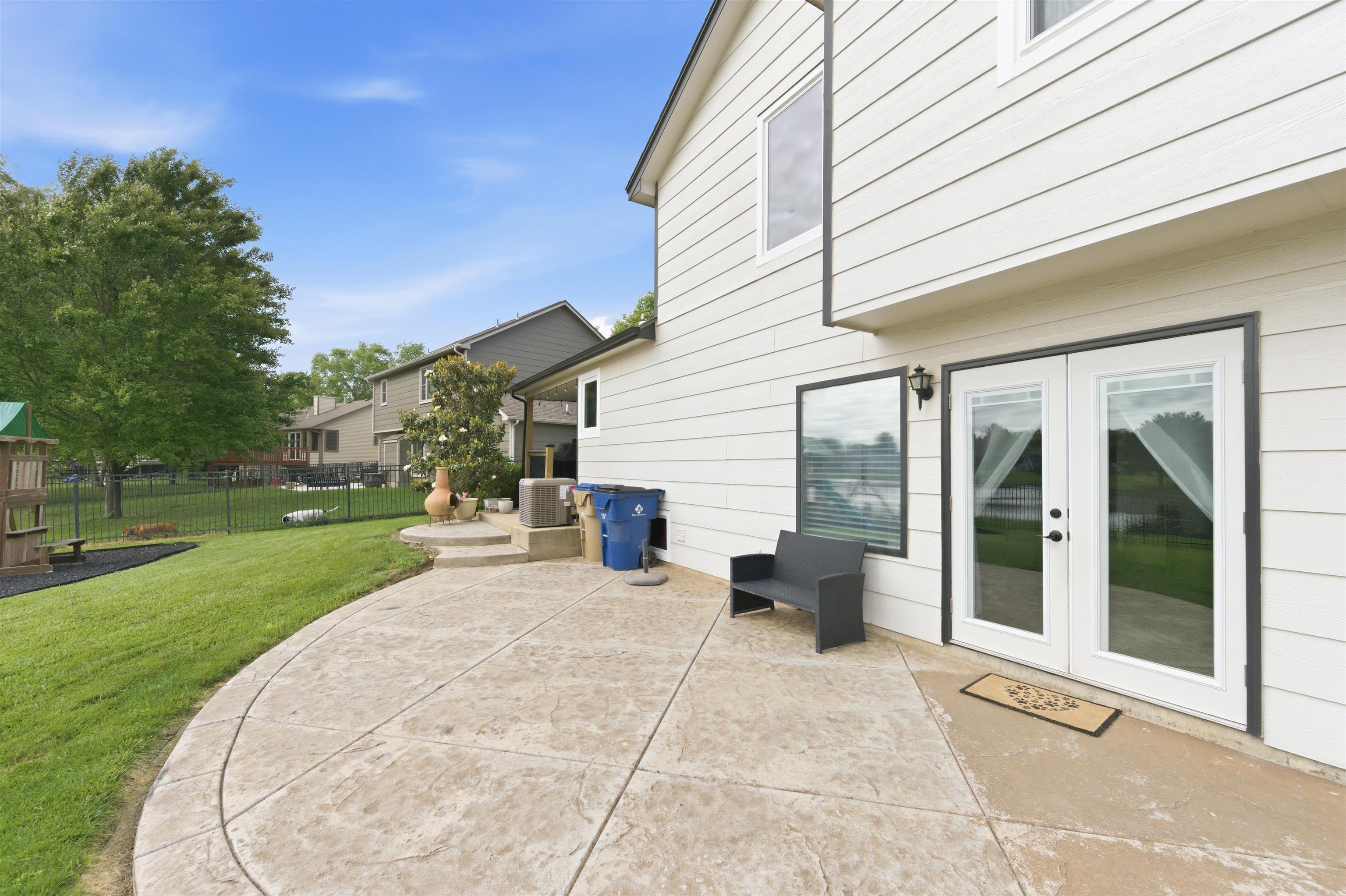 626 N Bay Country Wichita KS 67235