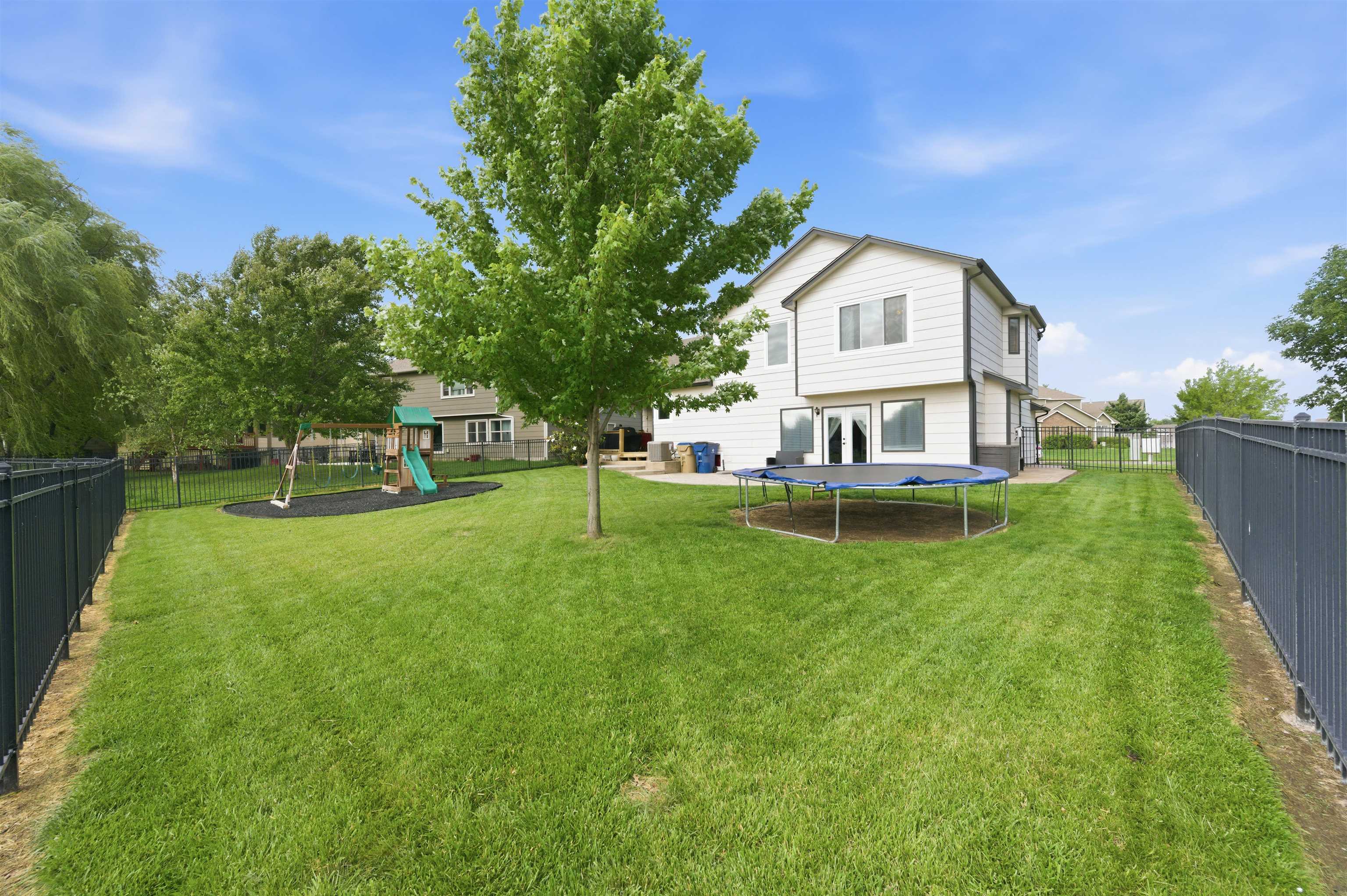 626 N Bay Country Wichita KS 67235