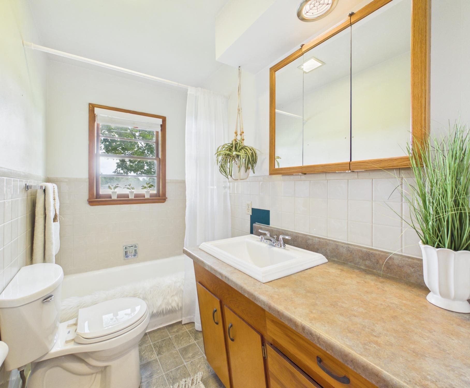 555 N Colby Street Valley Center KS 67147