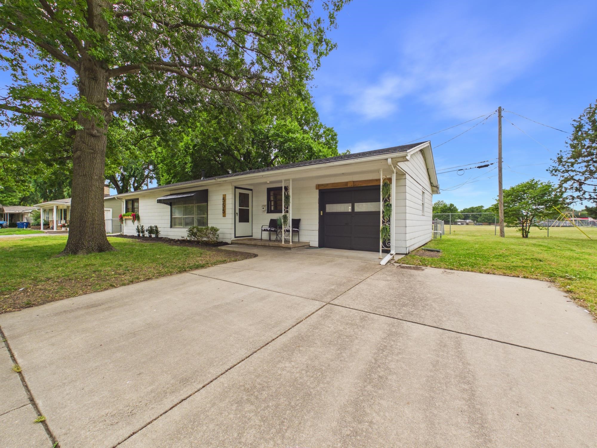 555 N Colby Street Valley Center KS 67147
