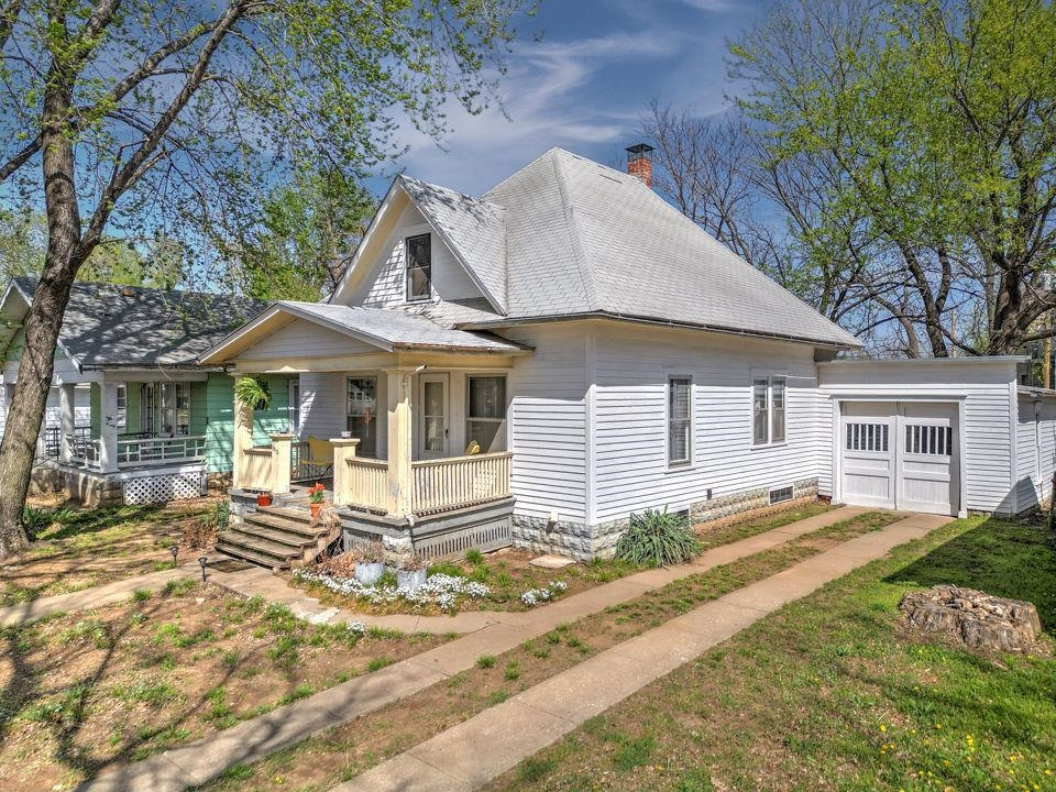 1012 Stewart Street Winfield KS 67156