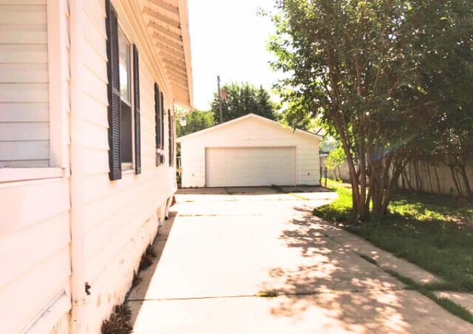 1538 S Main Street Wichita KS 67213