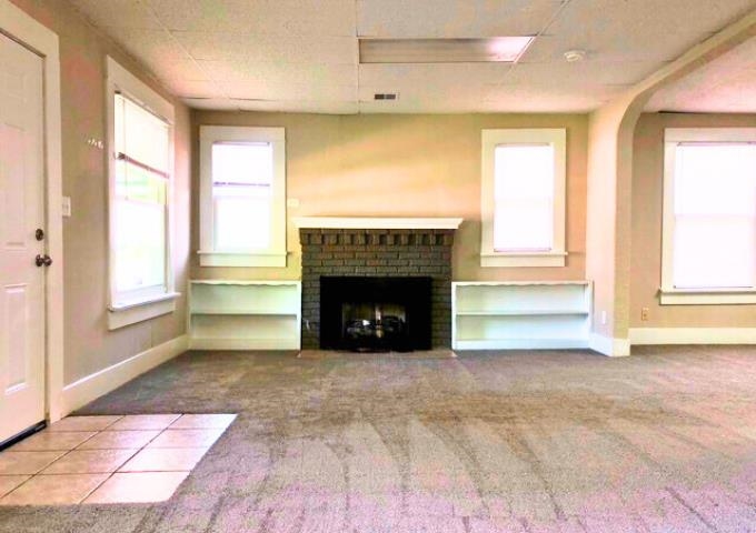 1538 S Main Street Wichita KS 67213