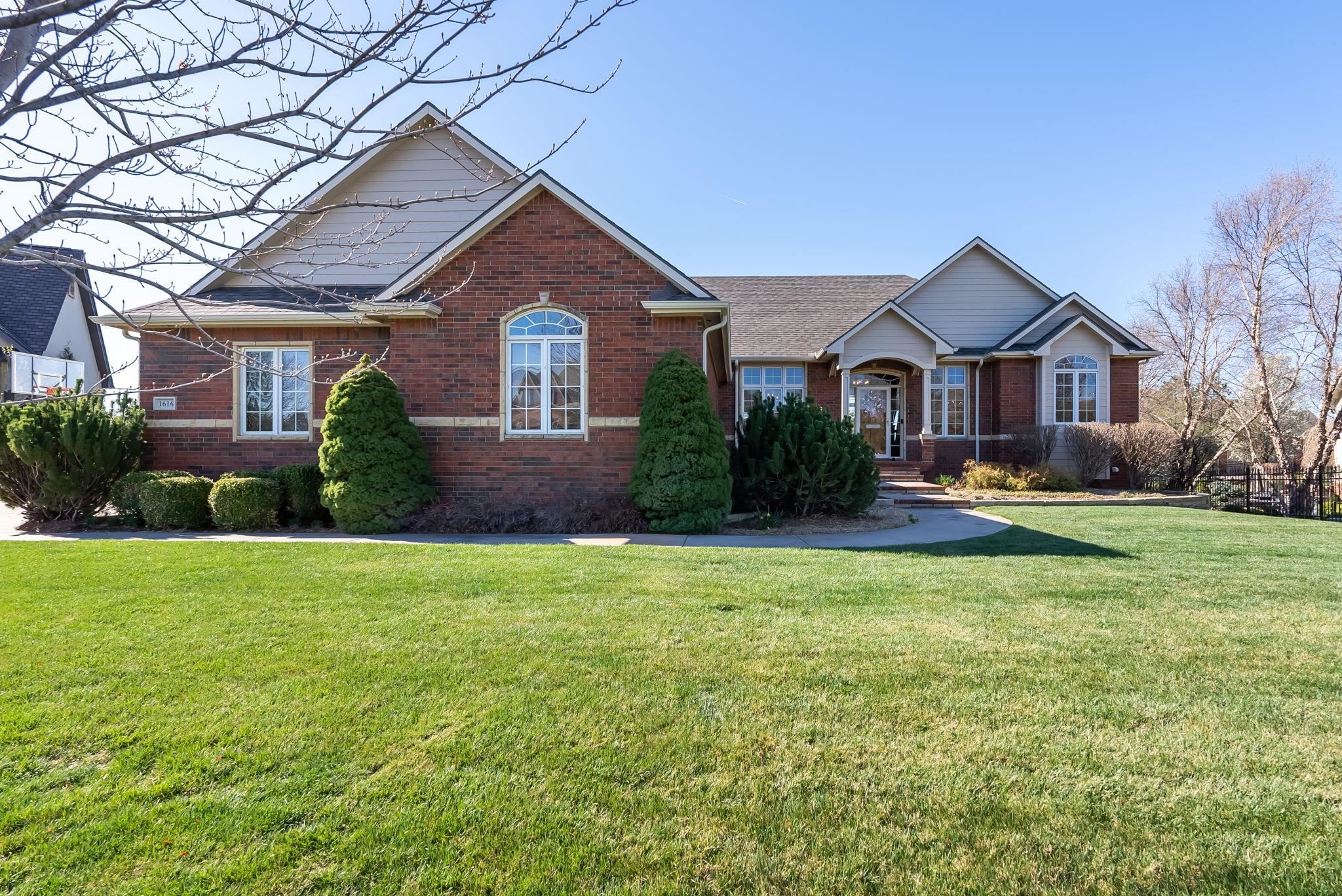 1616 N Stagecoach Court Wichita KS 67230