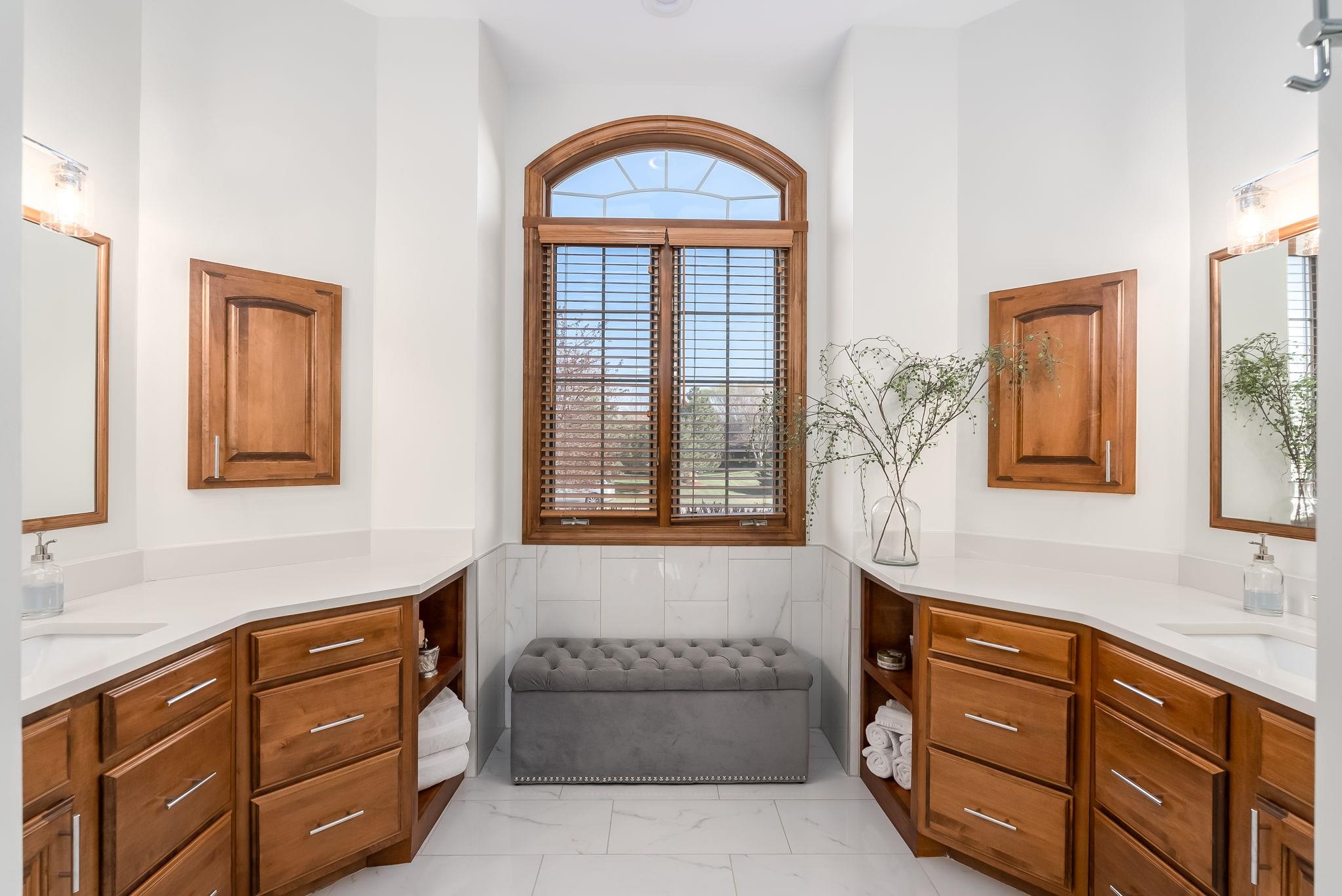 1616 N Stagecoach Court Wichita KS 67230