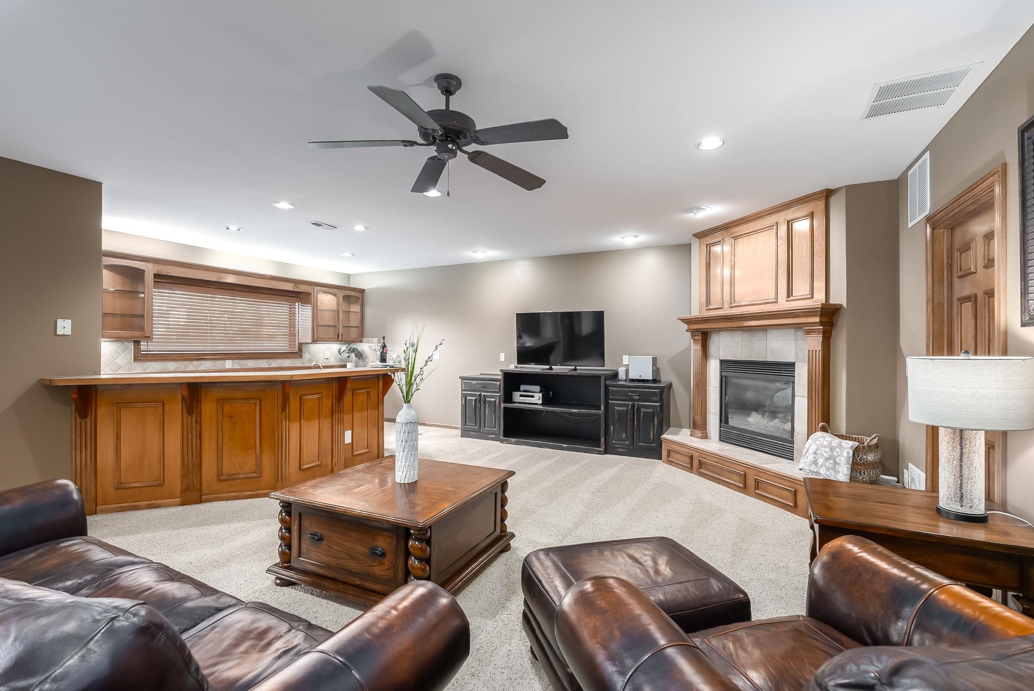 1616 N Stagecoach Court Wichita KS 67230