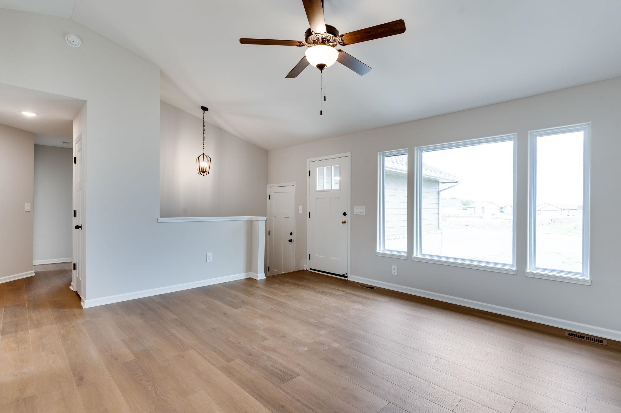 1631 N Magnolia Court Andover KS 67002