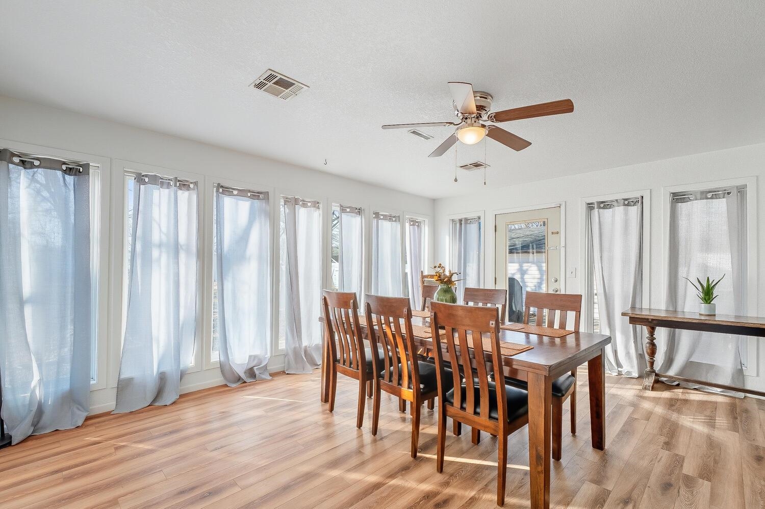 827 W Hazel Avenue Wichita KS 67217