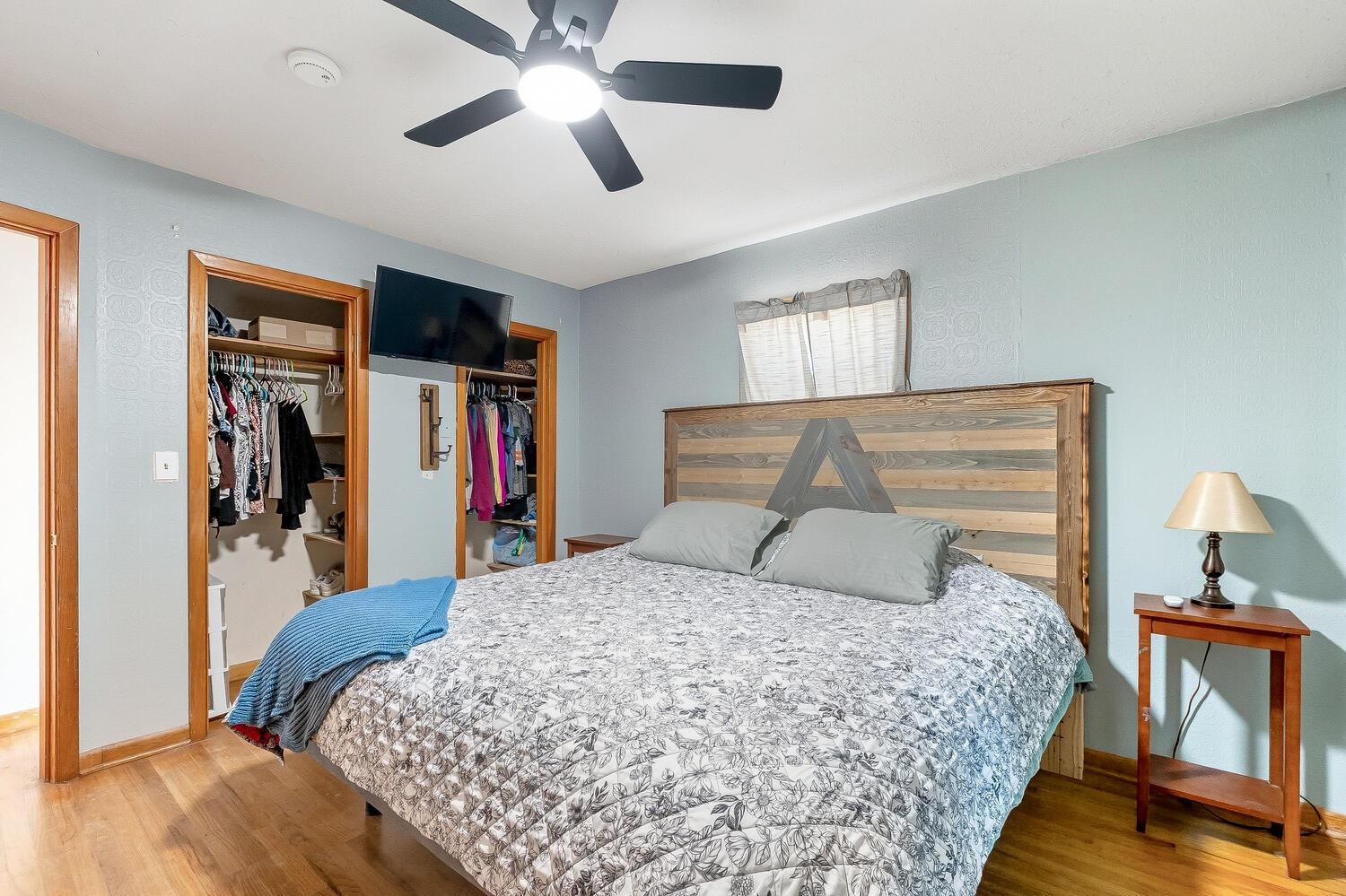 827 W Hazel Avenue Wichita KS 67217