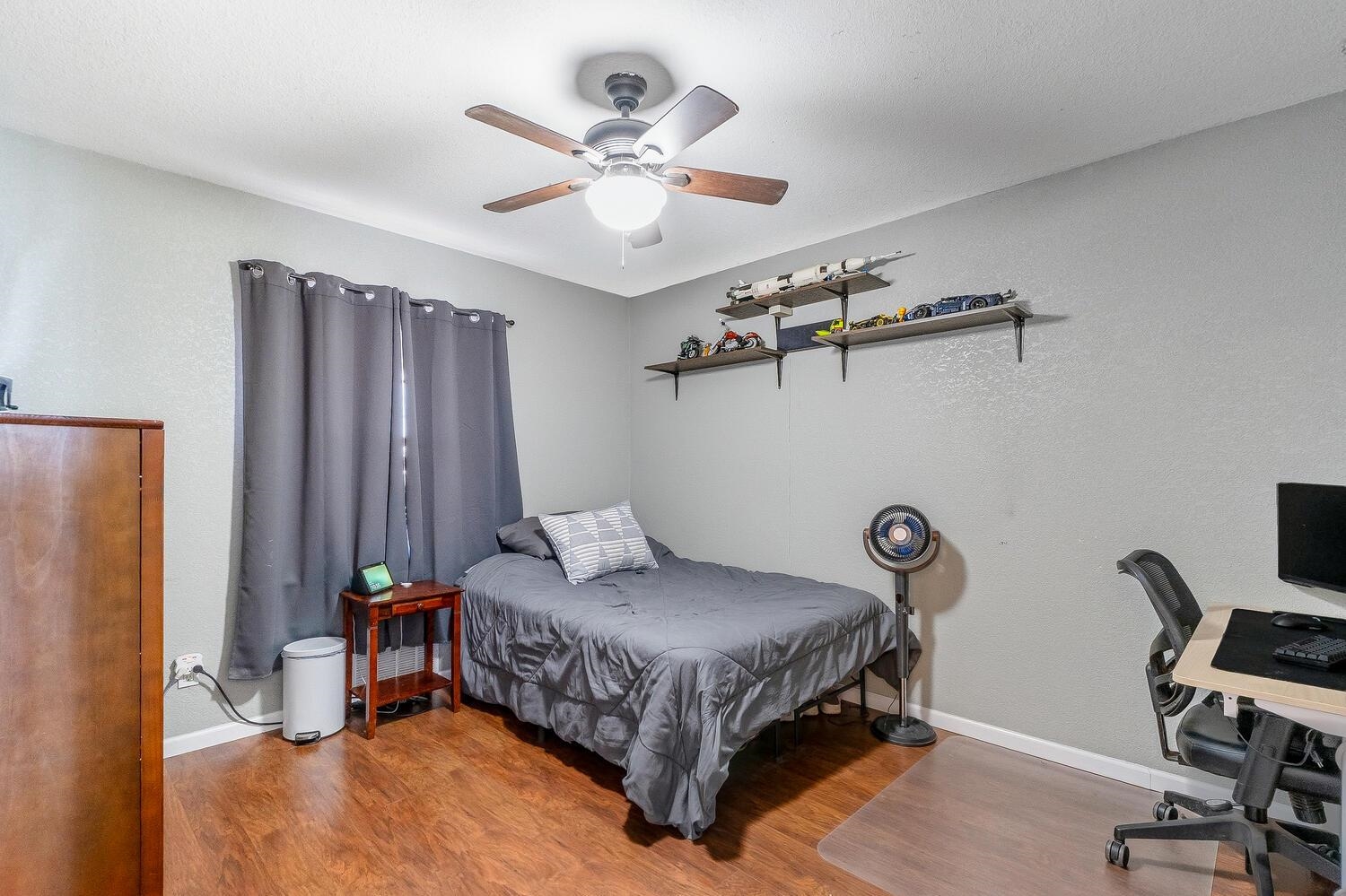 827 W Hazel Avenue Wichita KS 67217