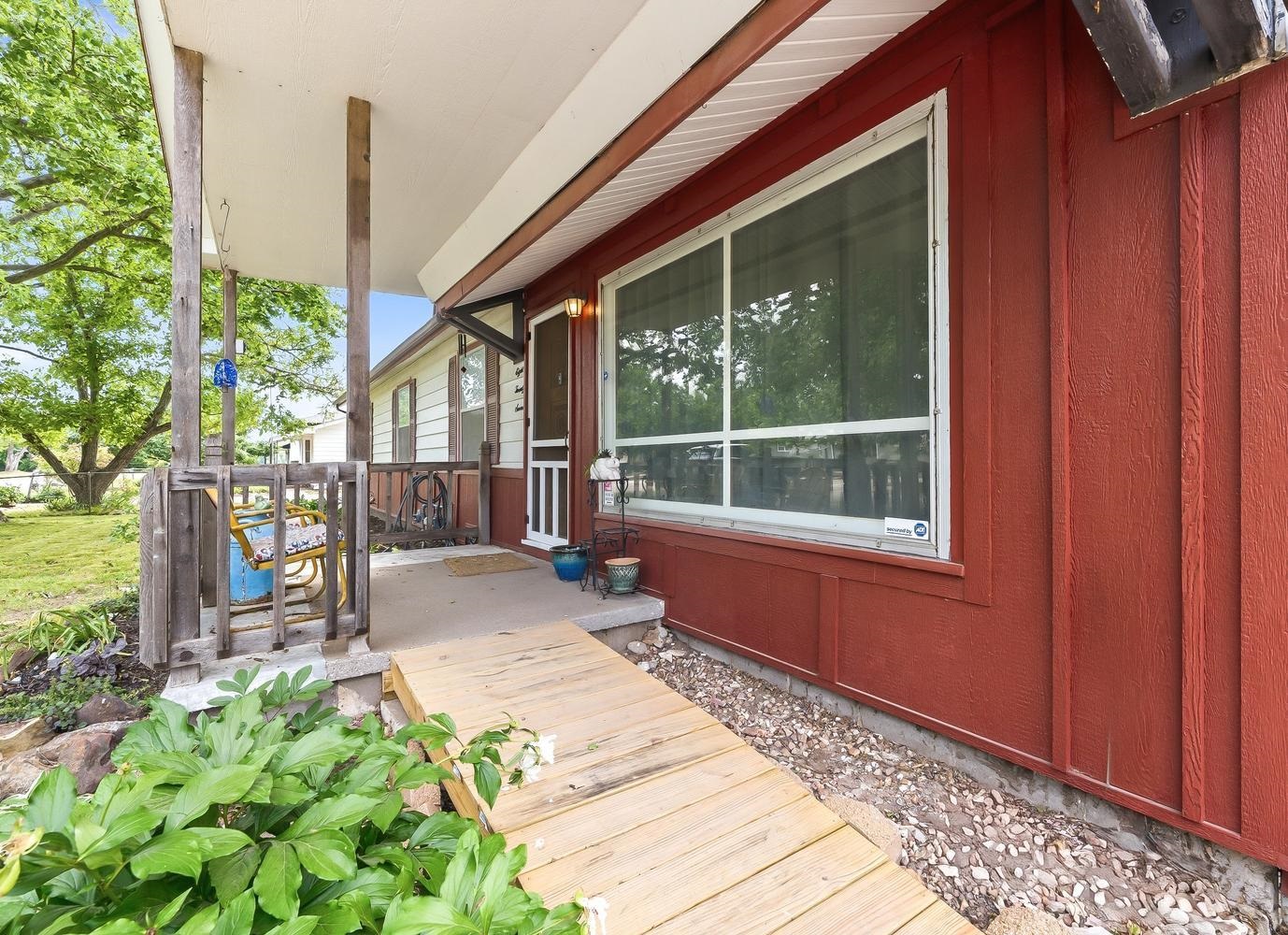 827 W Hazel Avenue Wichita KS 67217