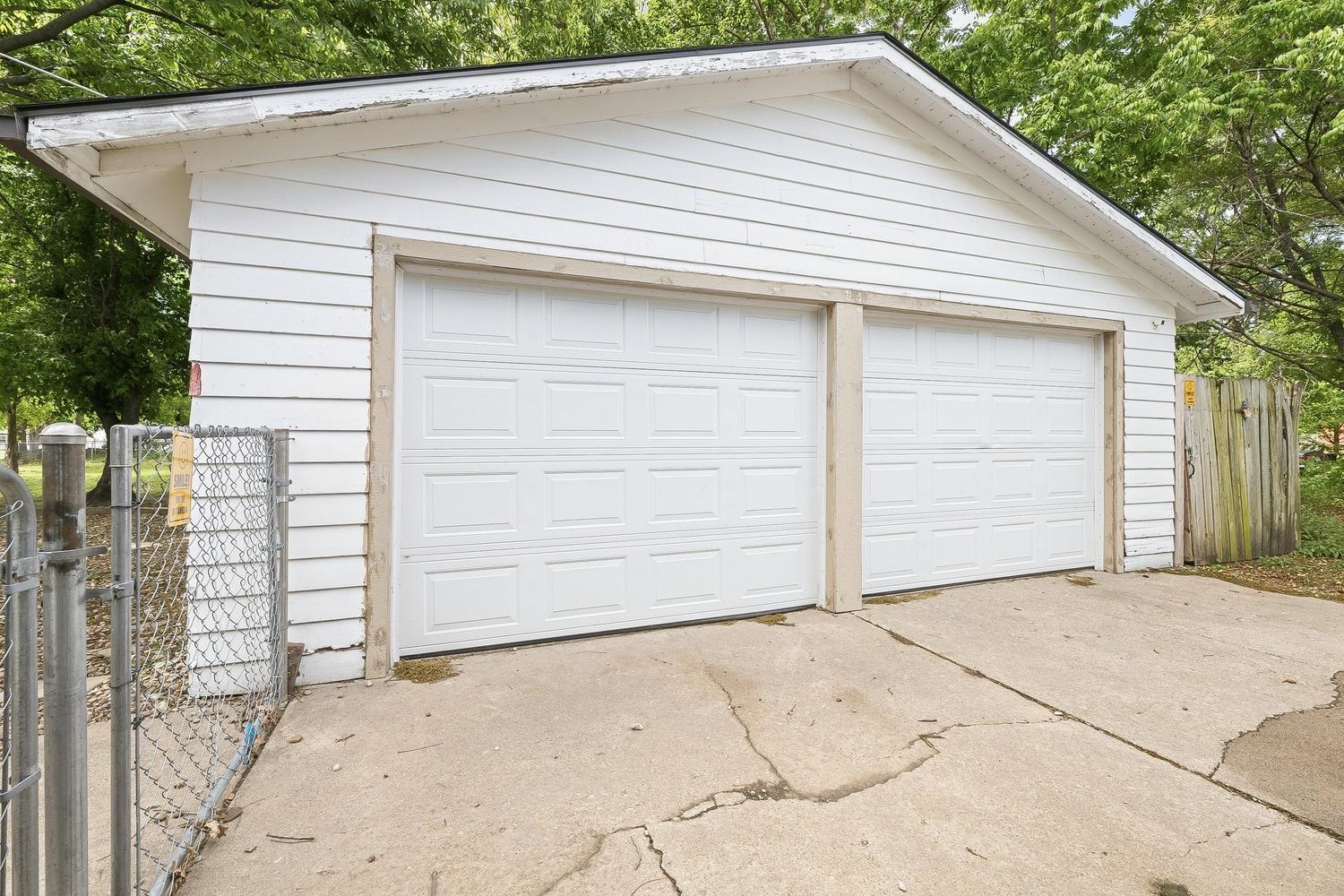827 W Hazel Avenue Wichita KS 67217