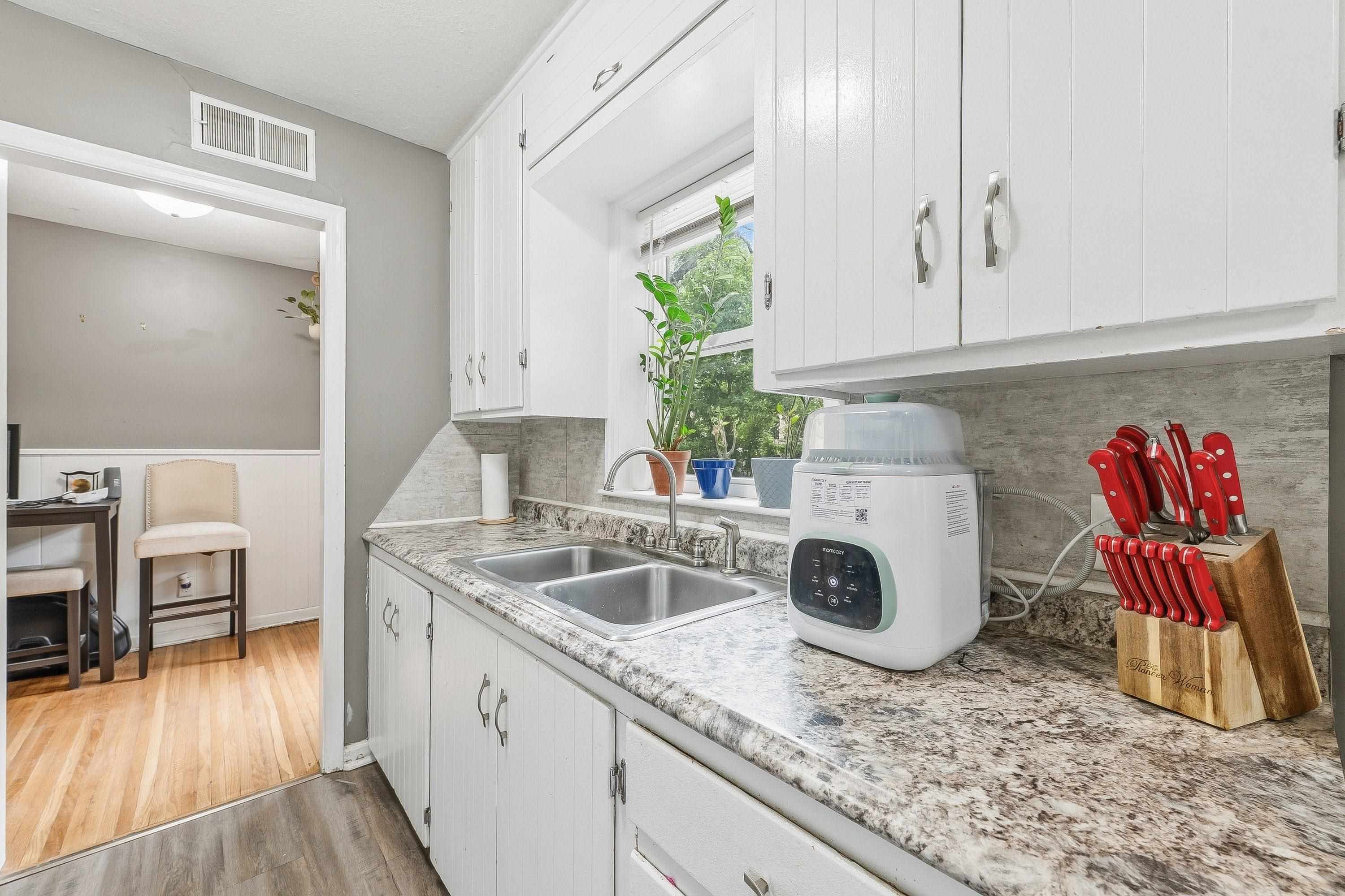 641 S Apache Drive Wichita KS 67207