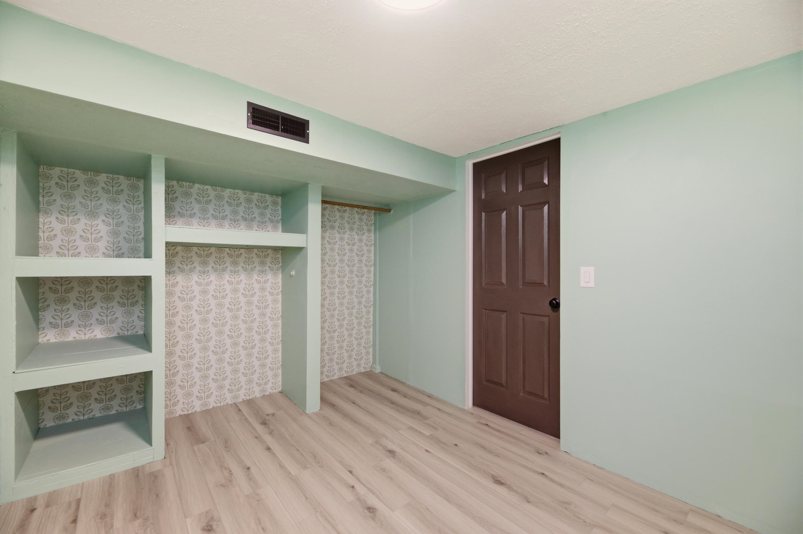 434 S Western Avenue Haysville KS 67060