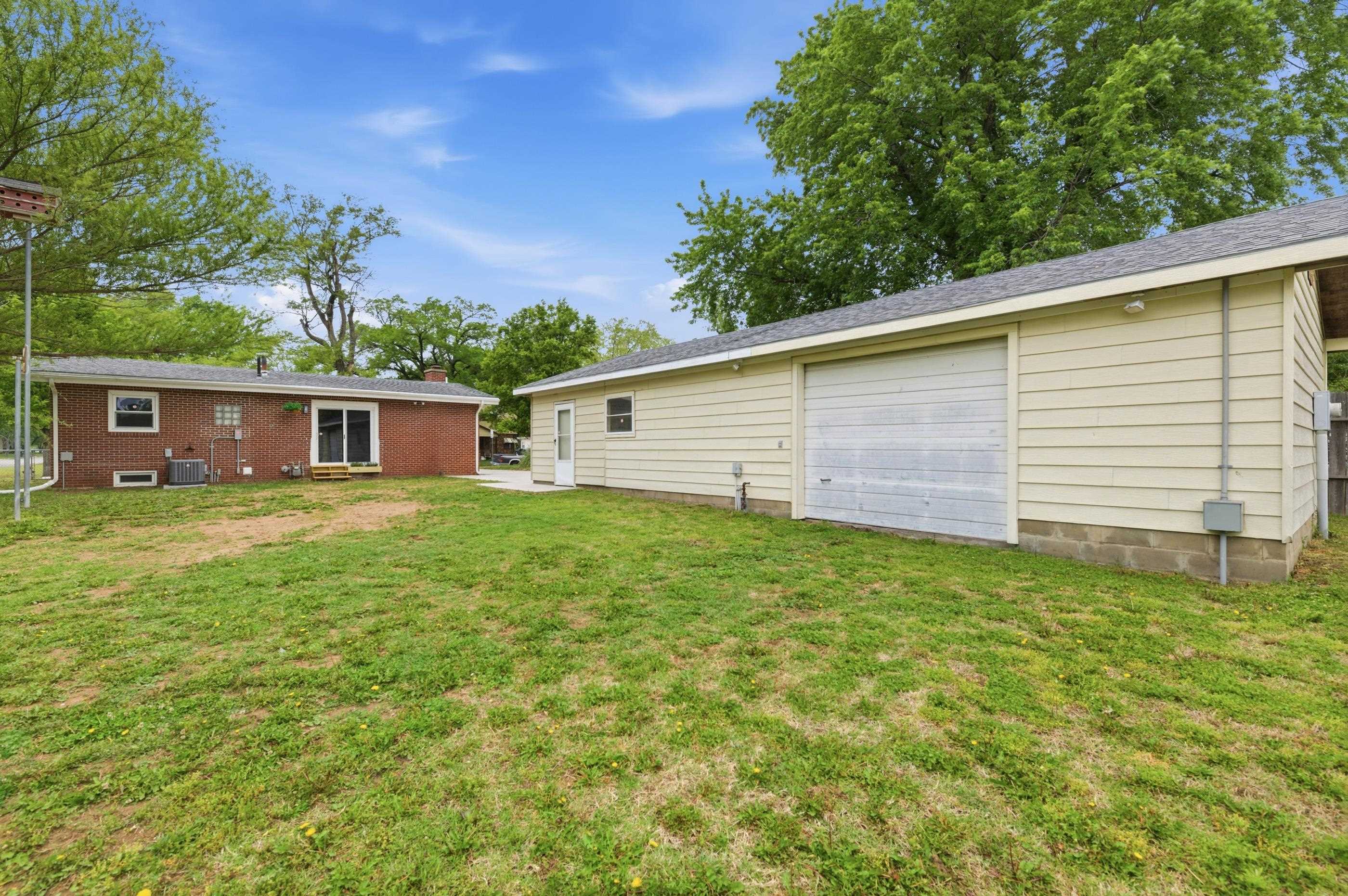 434 S Western Avenue Haysville KS 67060