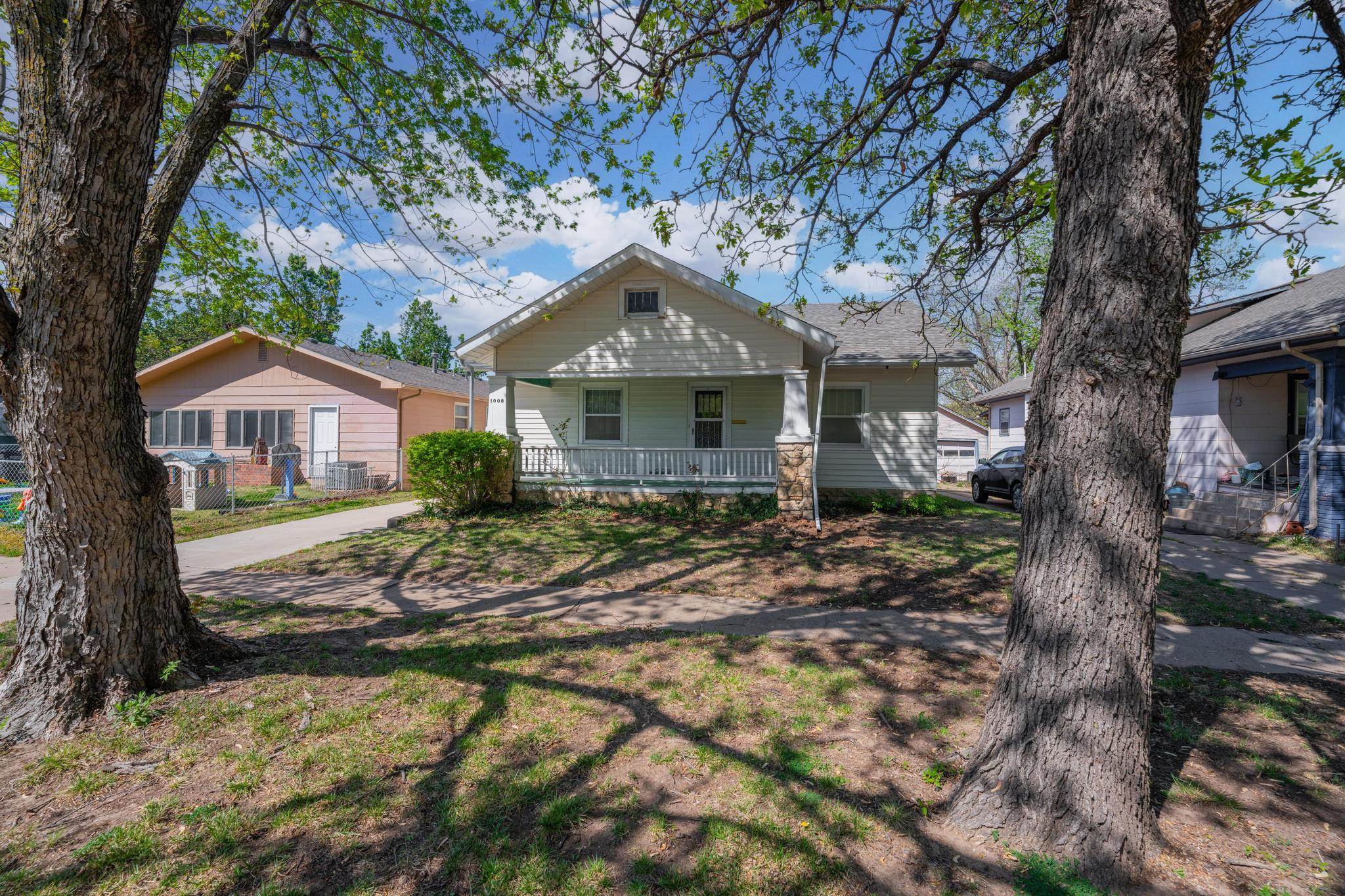 1006 N Washington Avenue Wellington KS 67152