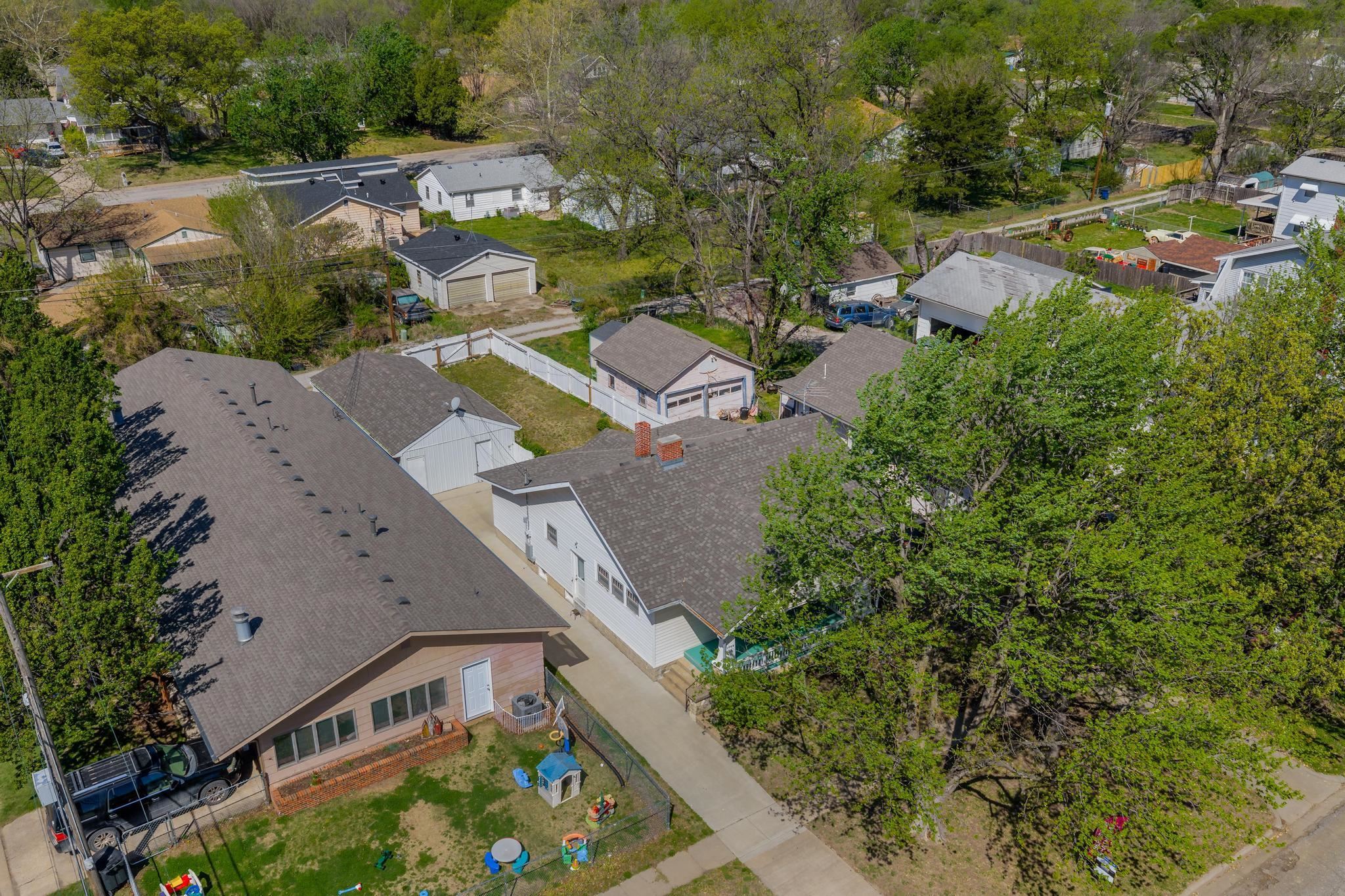 1006 N Washington Avenue Wellington KS 67152