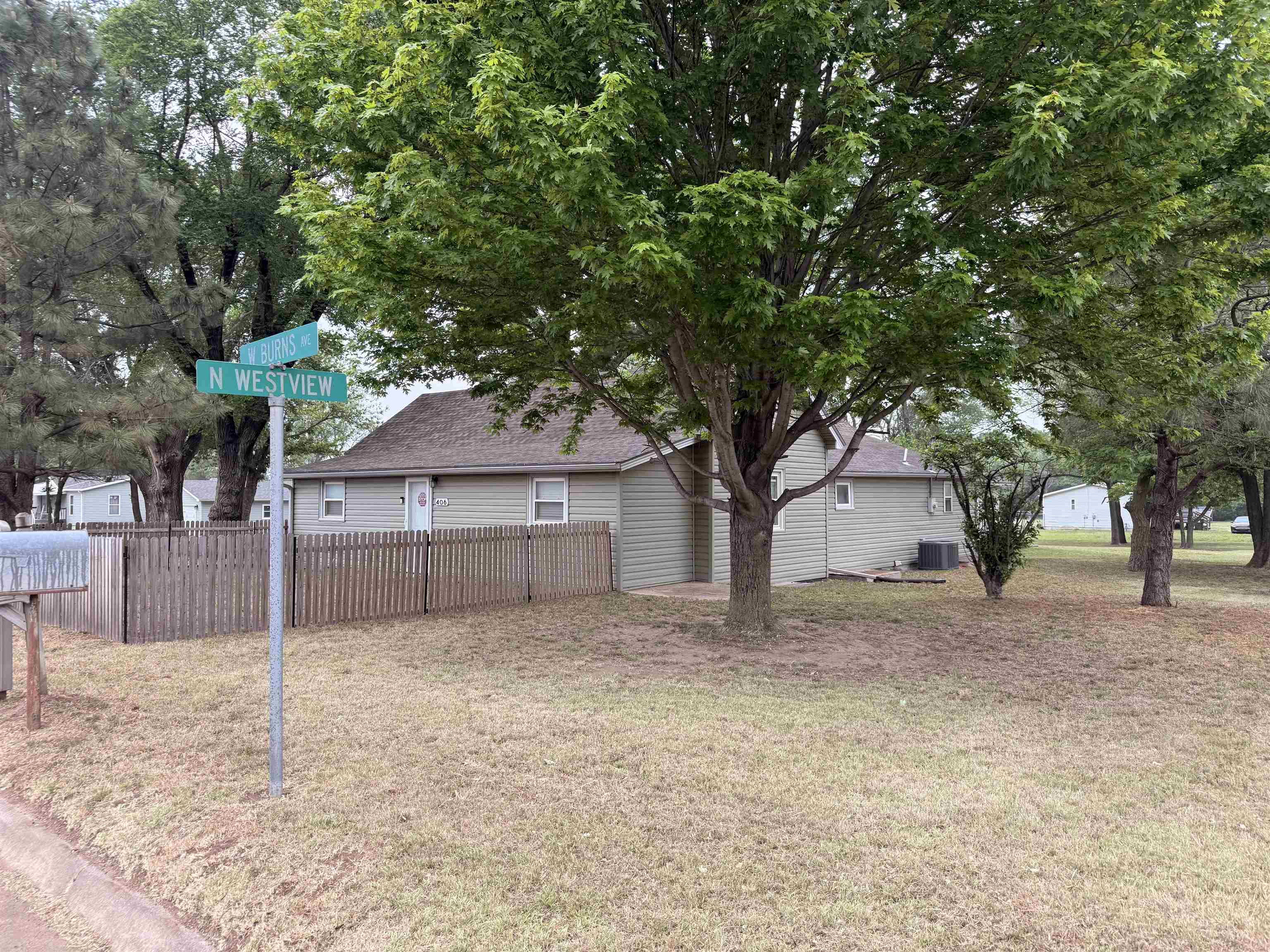 406 W Burns Norwich KS 67118