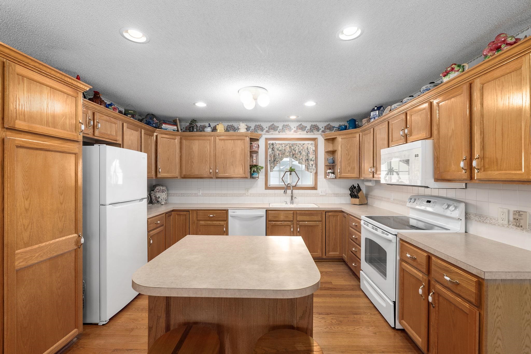1 N Valley Oaks Court Valley Center KS 67147