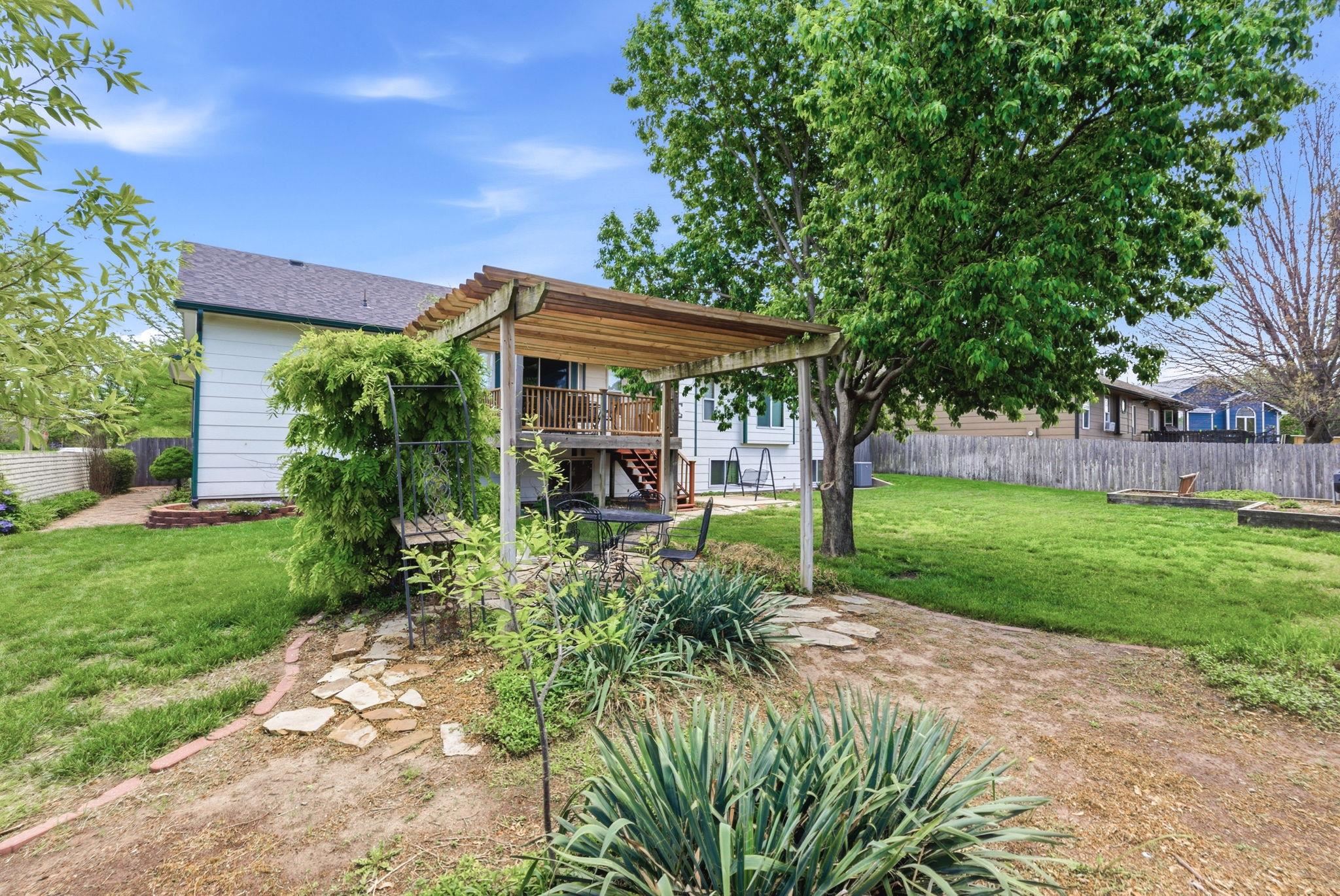 1 N Valley Oaks Court Valley Center KS 67147