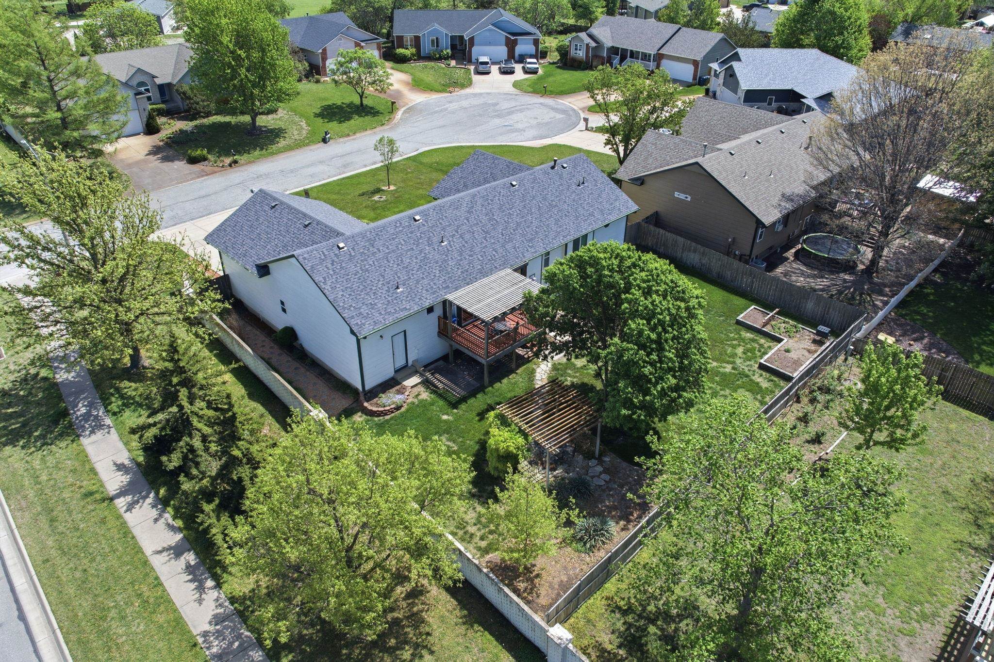 1 N Valley Oaks Court Valley Center KS 67147