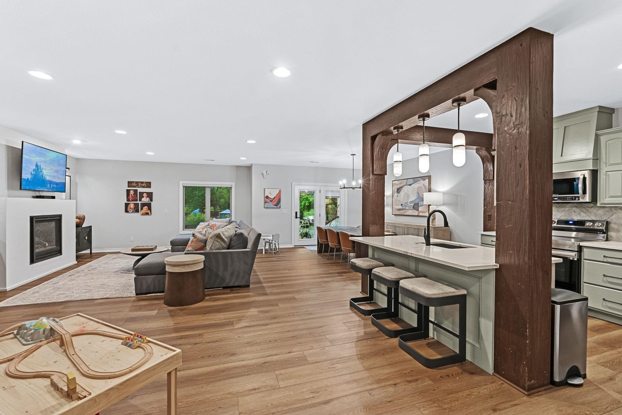 918 E Lakecrest Drive Andover KS 67002