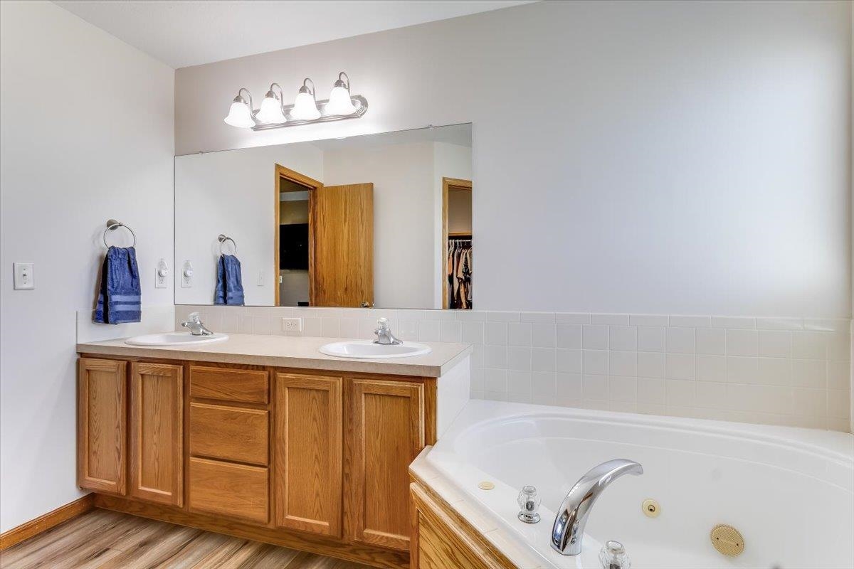 3521 N Valerie Circle Wichita KS 67205