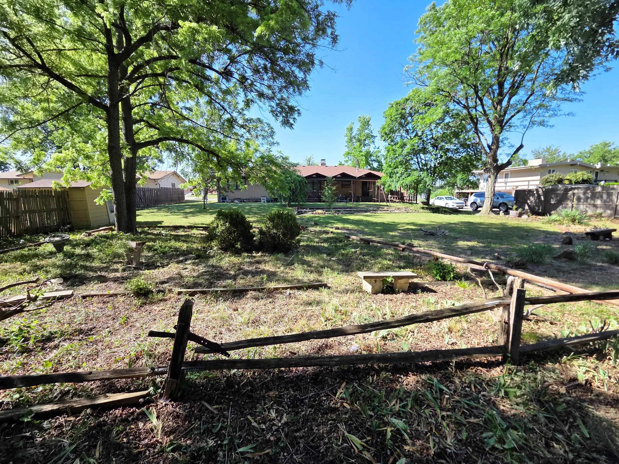 902 E 4th Newton KS 67114